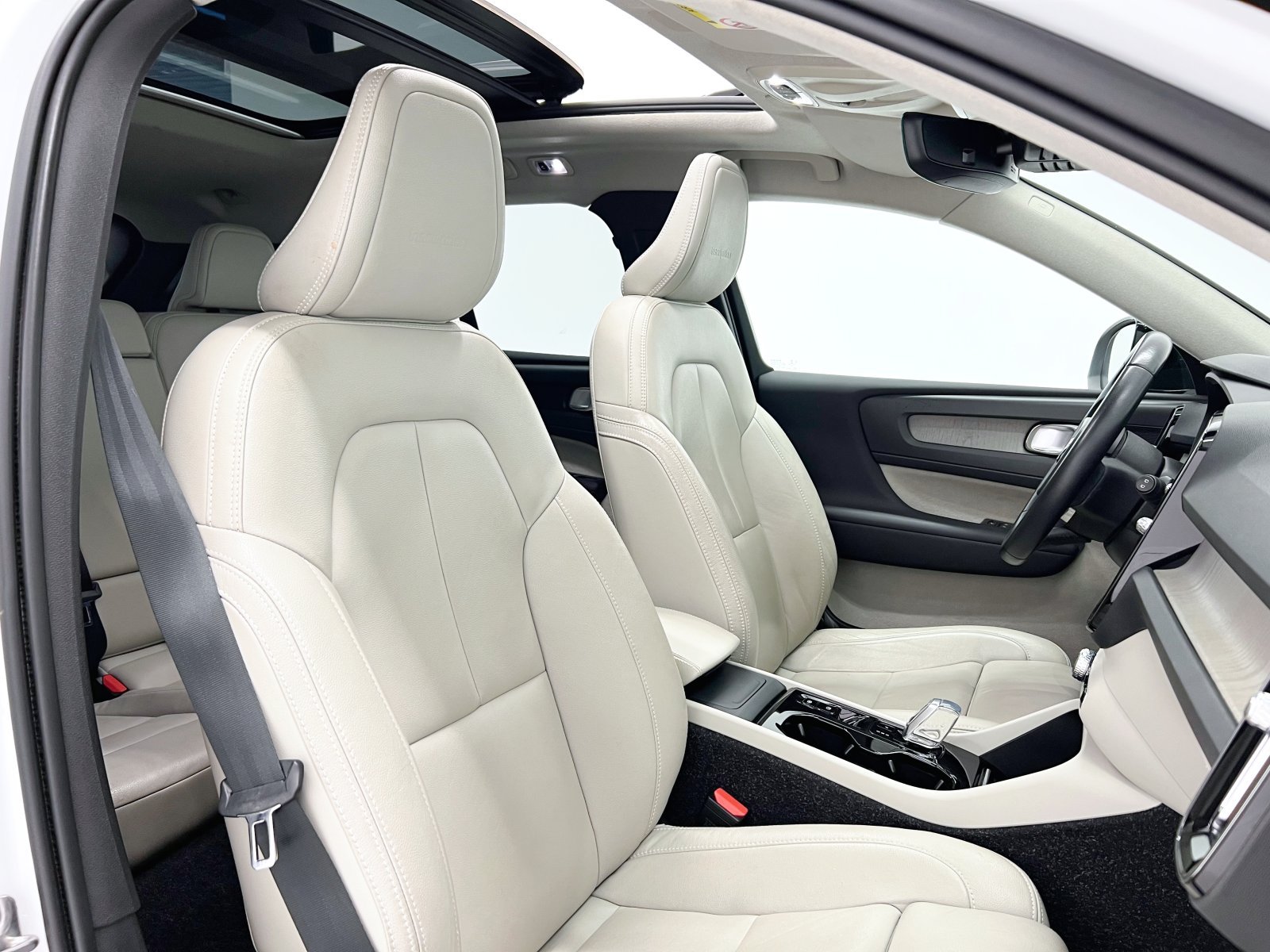 VOLVO XC40 D3 Inscription Auto 110 kW (150 CV) 43 