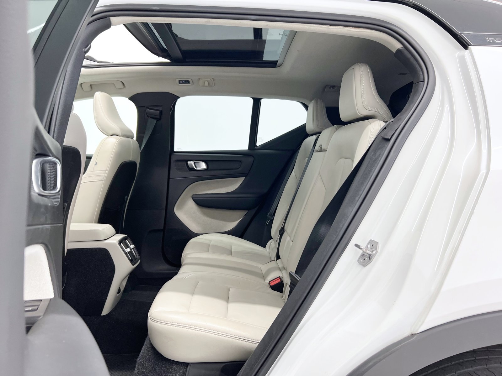VOLVO XC40 D3 Inscription Auto 110 kW (150 CV) 46 