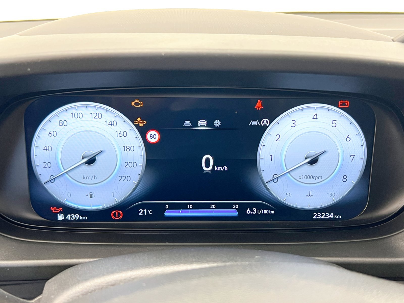 HYUNDAI I20 1.0 TGDI Klass 74 kW (100 CV) 29