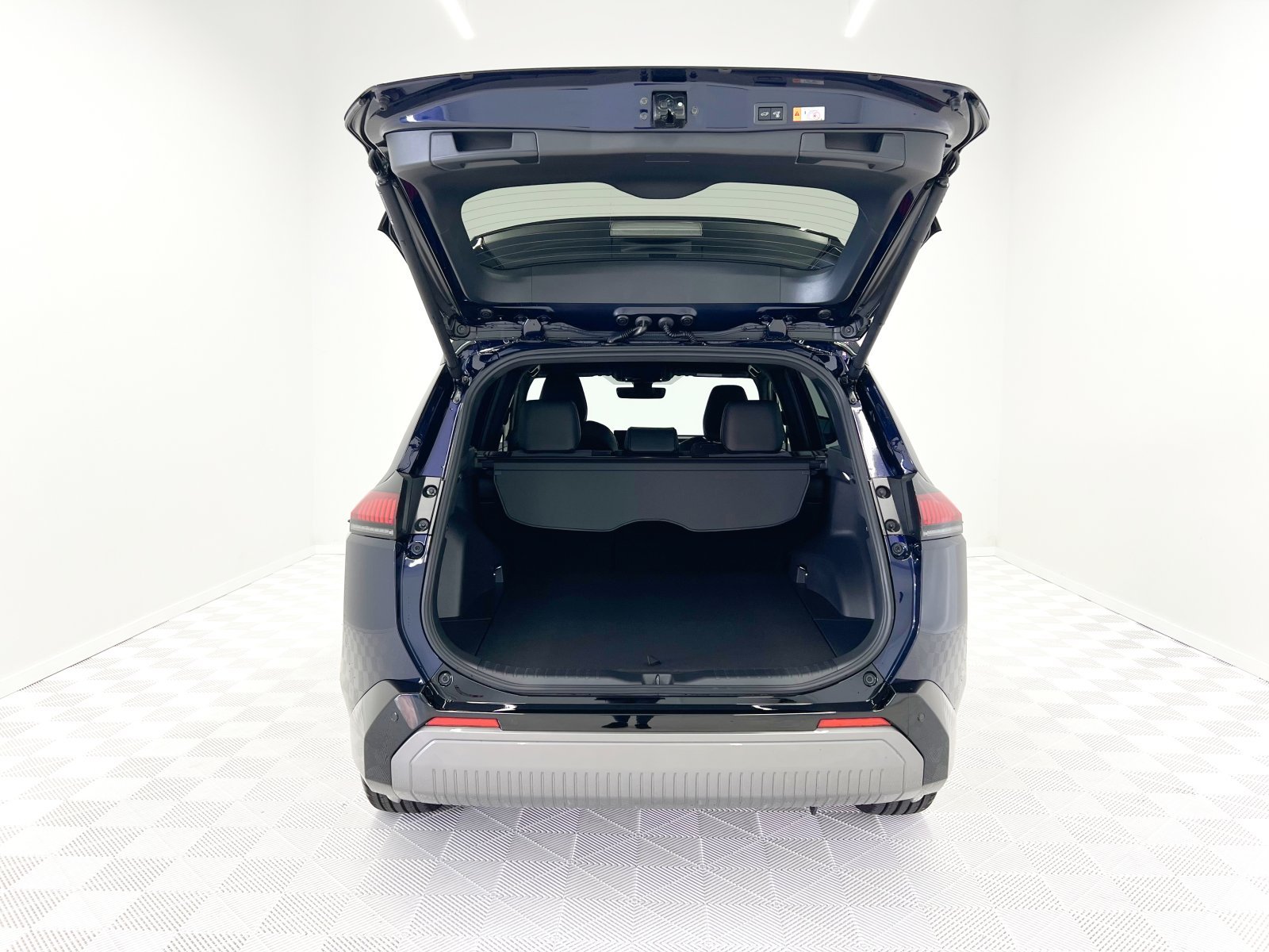 TOYOTA RAV4 200 Hybrid Spirit 4x2 e-CVT 136 kW (185 CV) 13 