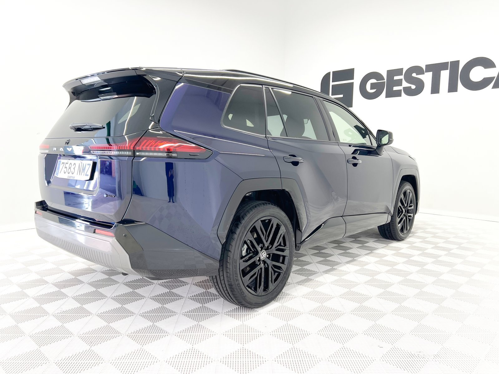 TOYOTA RAV4 200 Hybrid Spirit 4x2 e-CVT 136 kW (185 CV) 18 