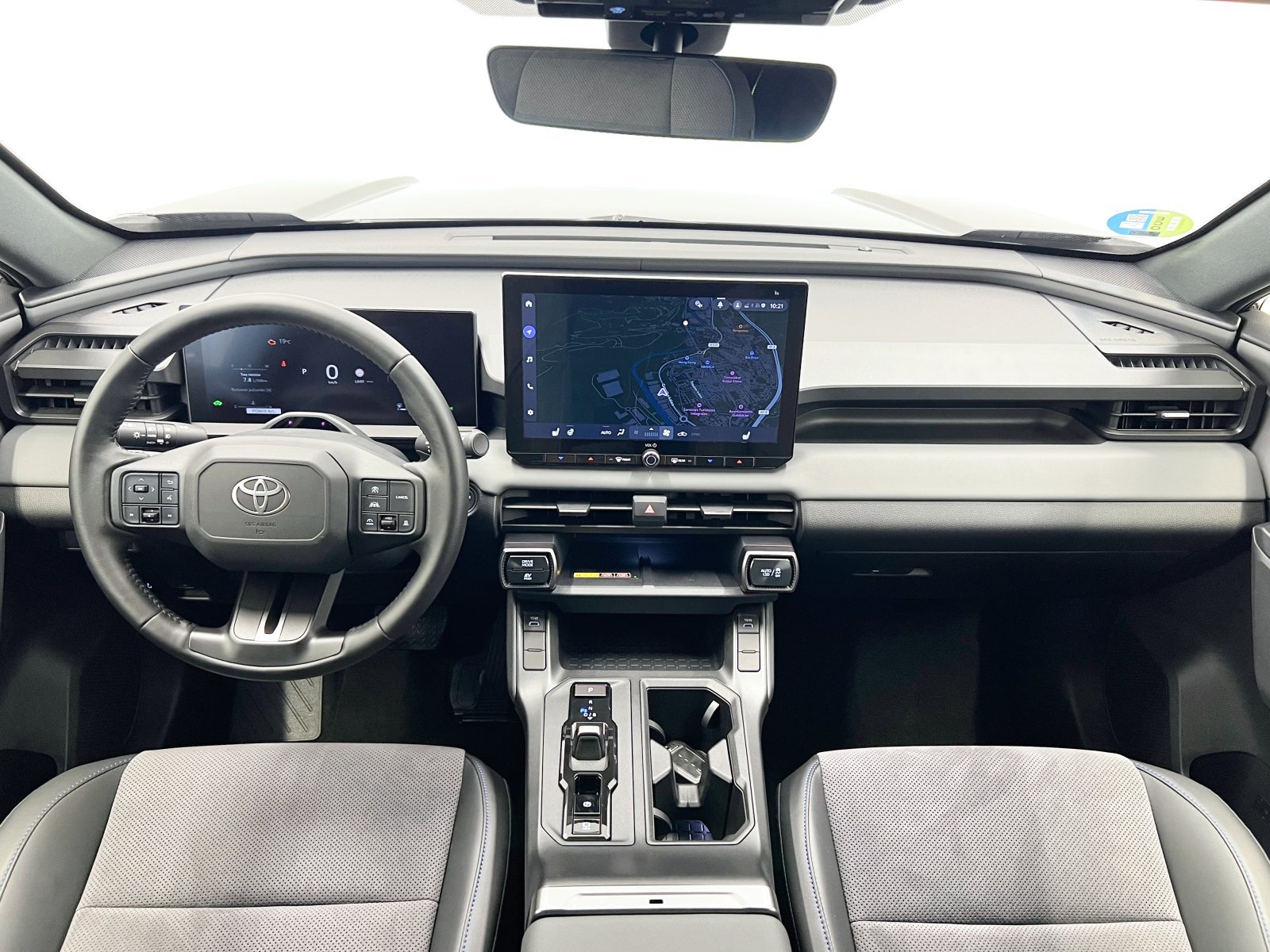 TOYOTA RAV4 200 Hybrid Spirit 4x2 e-CVT 136 kW (185 CV) 27 