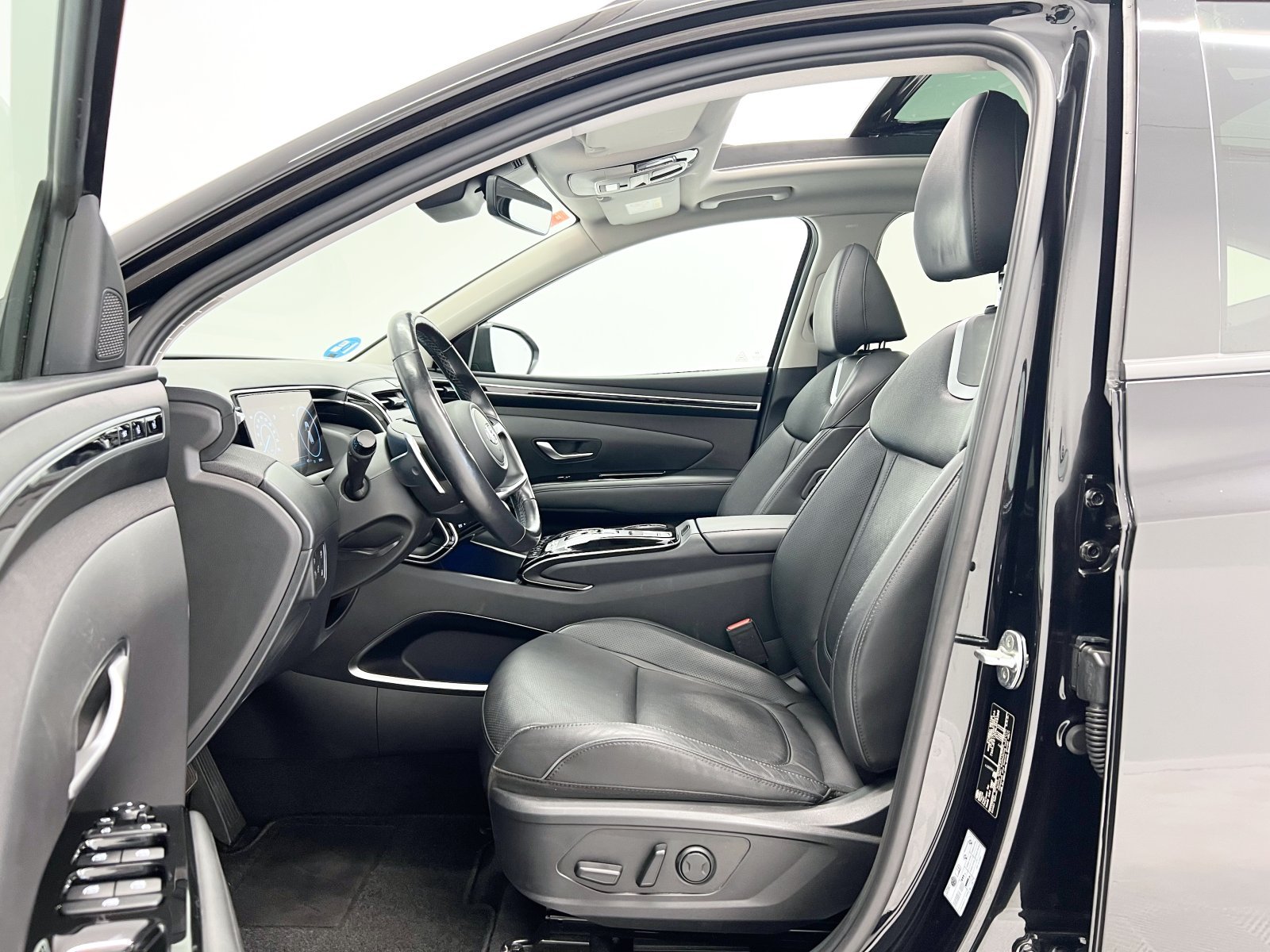 HYUNDAI TUCSON 1.6 TGDI PHEV Style 4x4 Auto 195 kW (265 CV) 26 