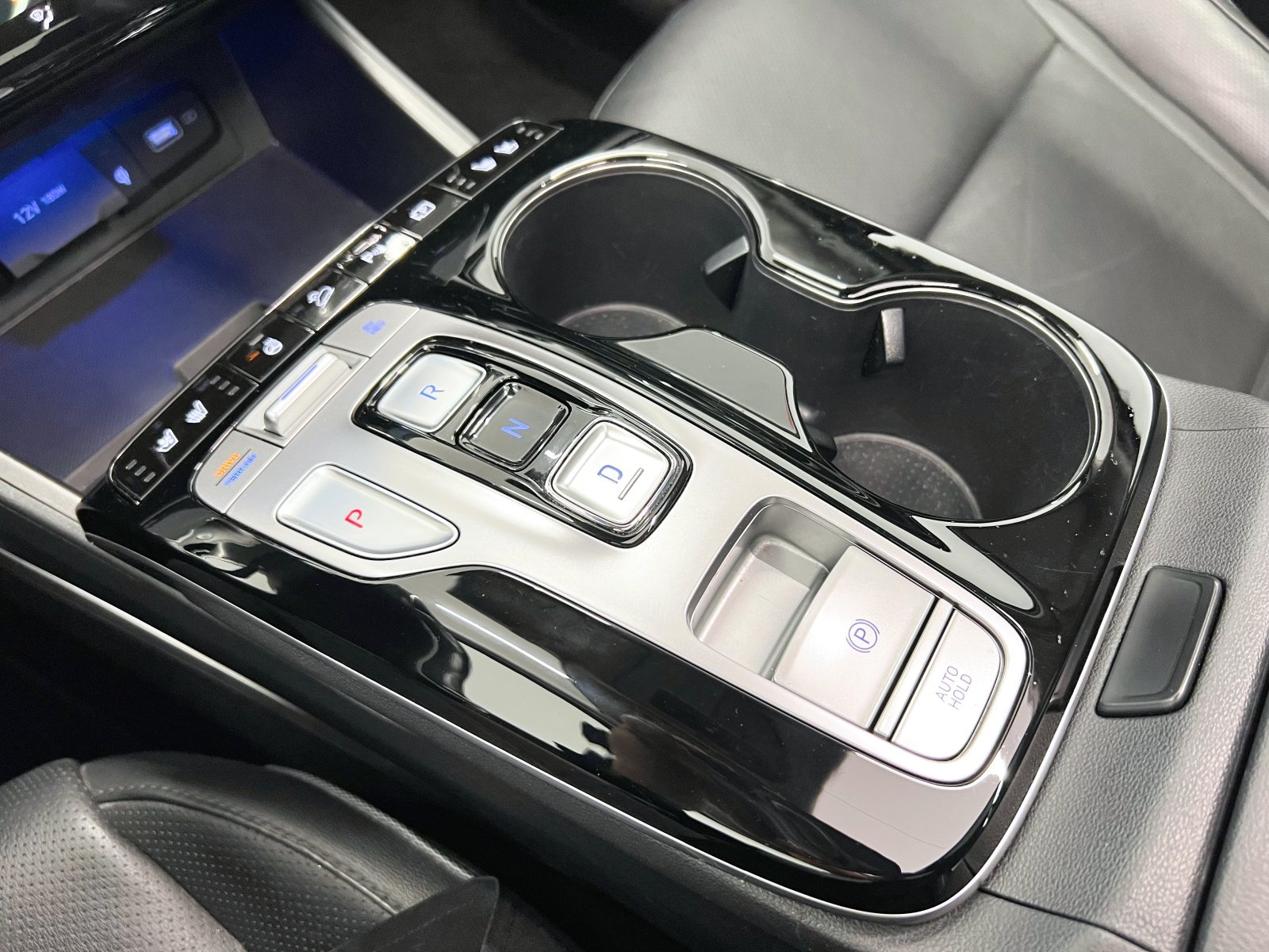 HYUNDAI TUCSON 1.6 TGDI PHEV Style 4x4 Auto 195 kW (265 CV) 38 