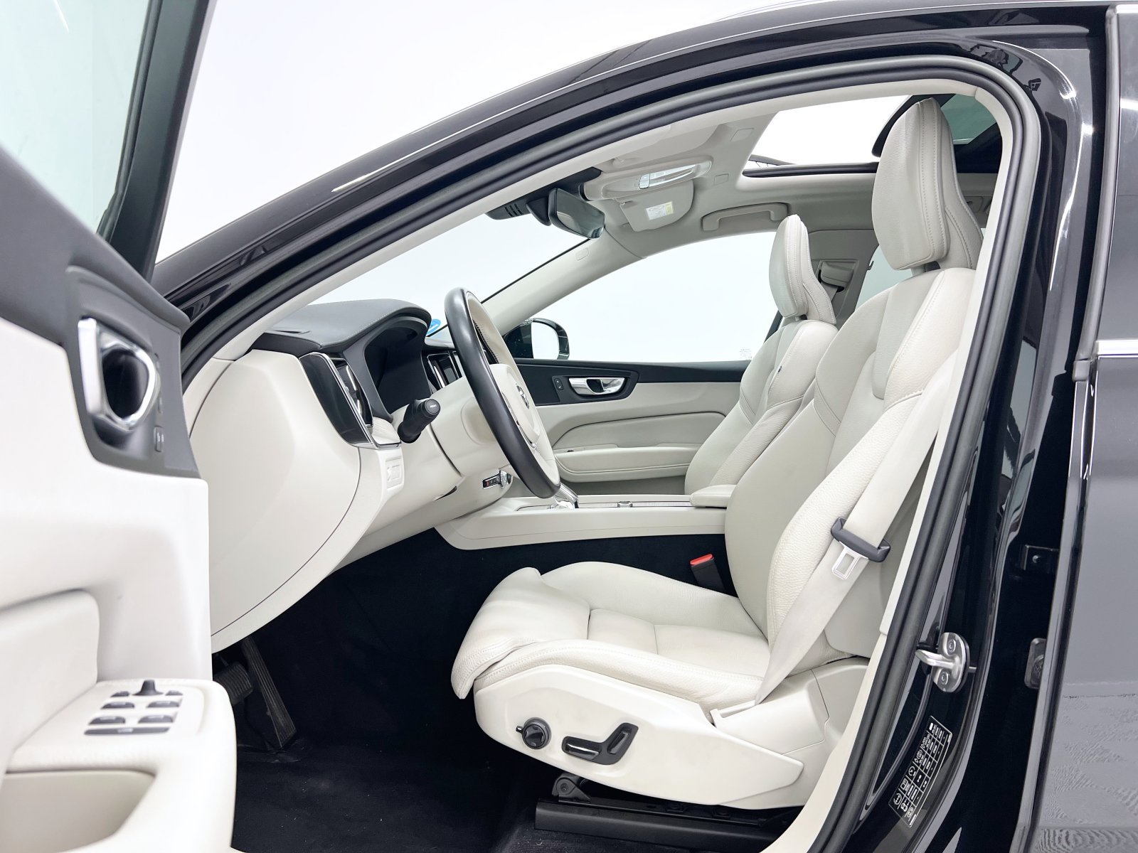 VOLVO XC60 T6 Recharge Inscription AWD Auto 257 kW (350 CV) 26 