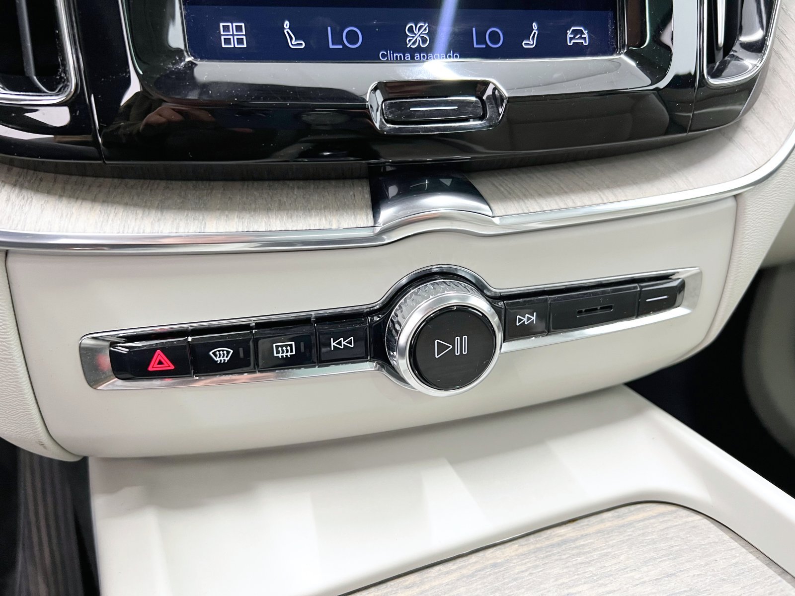 VOLVO XC60 T6 Recharge Inscription AWD Auto 257 kW (350 CV) 35