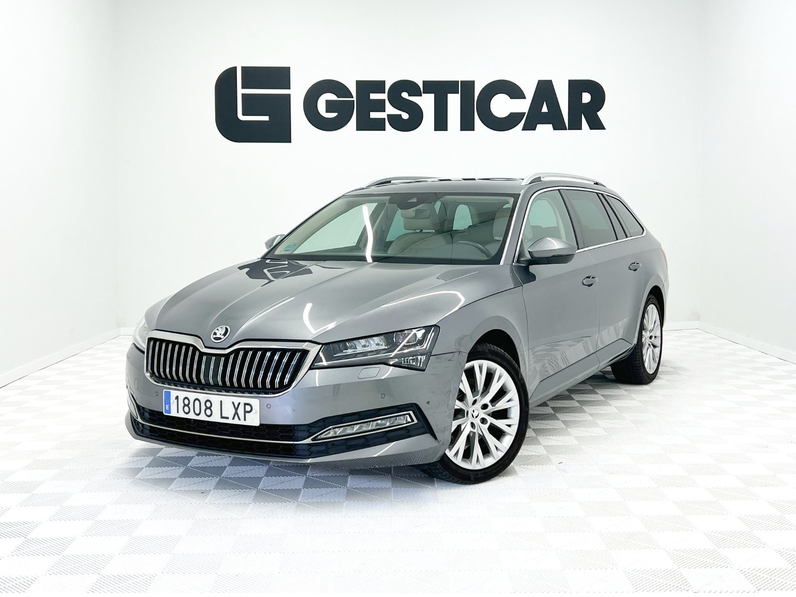 SKODA SUPERB 2.0 TDI Style 4x4 DSG 147 kW (200 CV) 1 