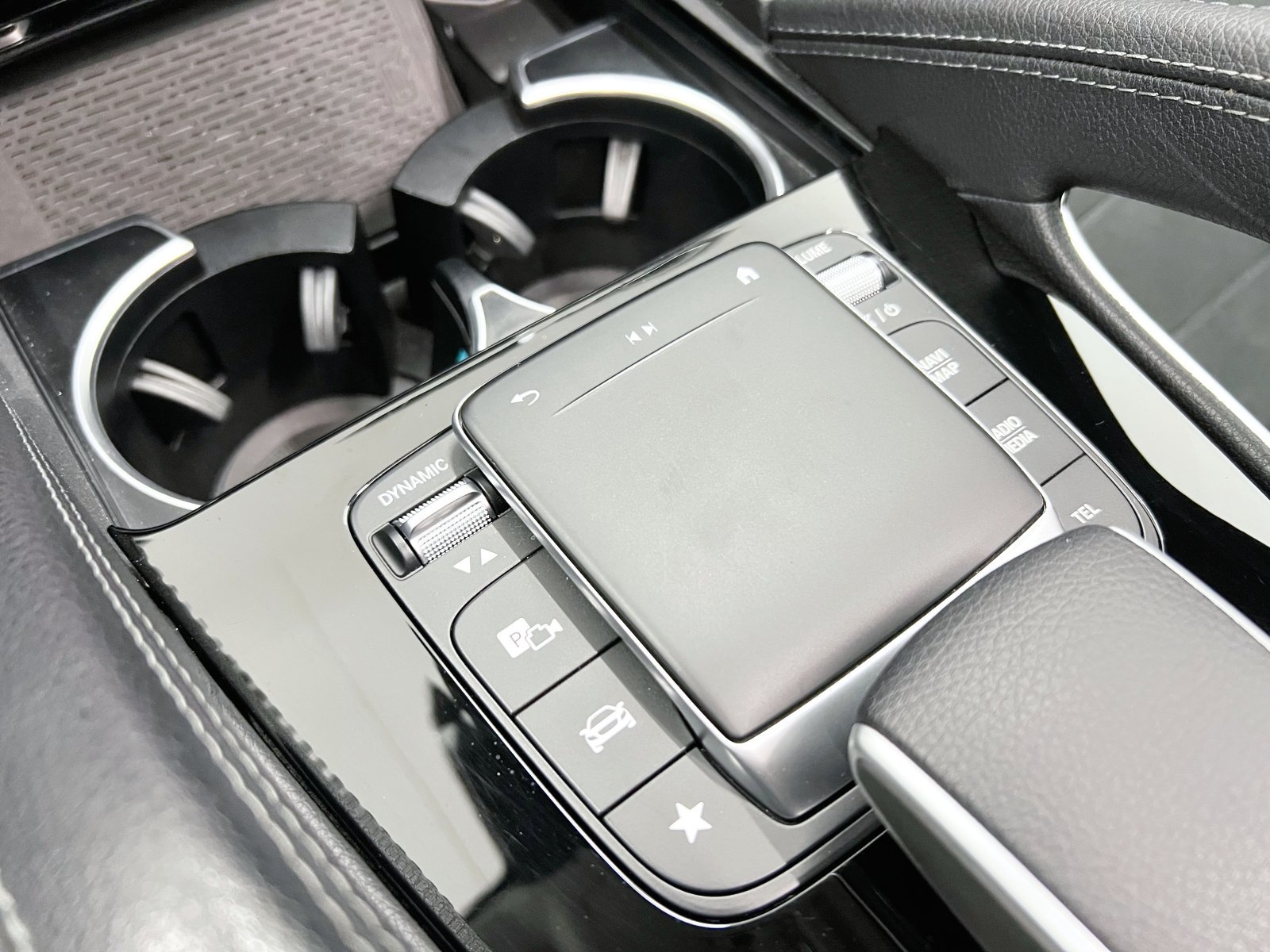 MERCEDES CLASE GLE 350 E 4MATIC HIBRIDO ENCHUFABLE 38 