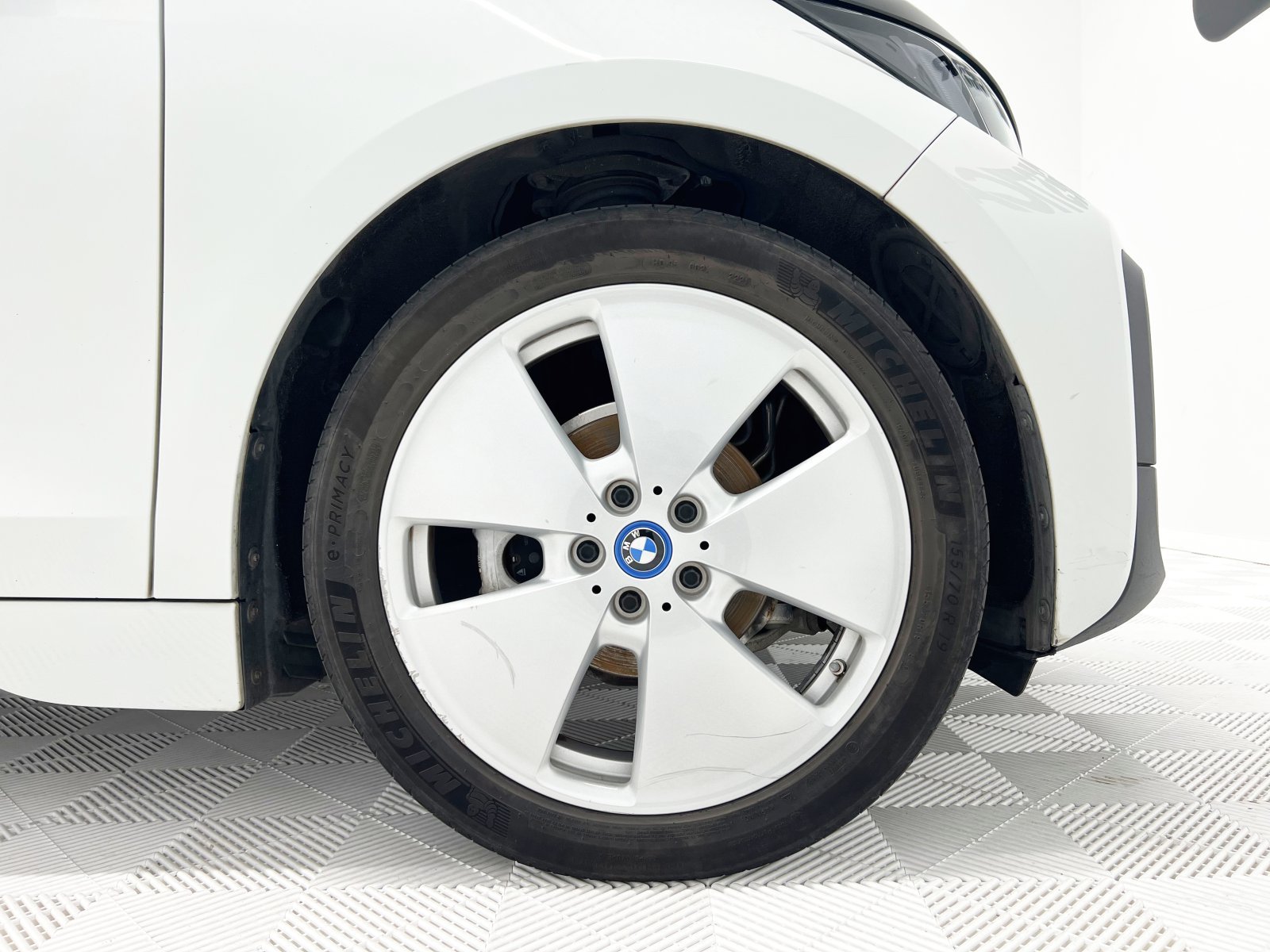 BMW I3 18