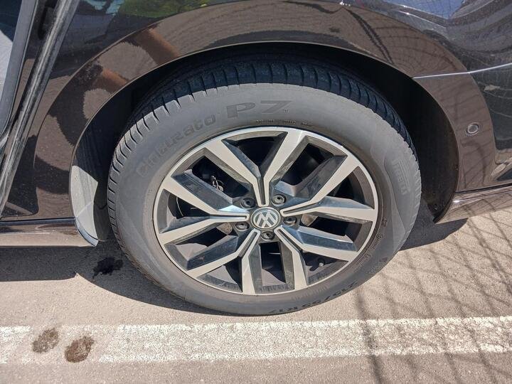 VOLKSWAGEN PASSAT Executive 2.0 TDI 110 kW (150 CV) DSG 4