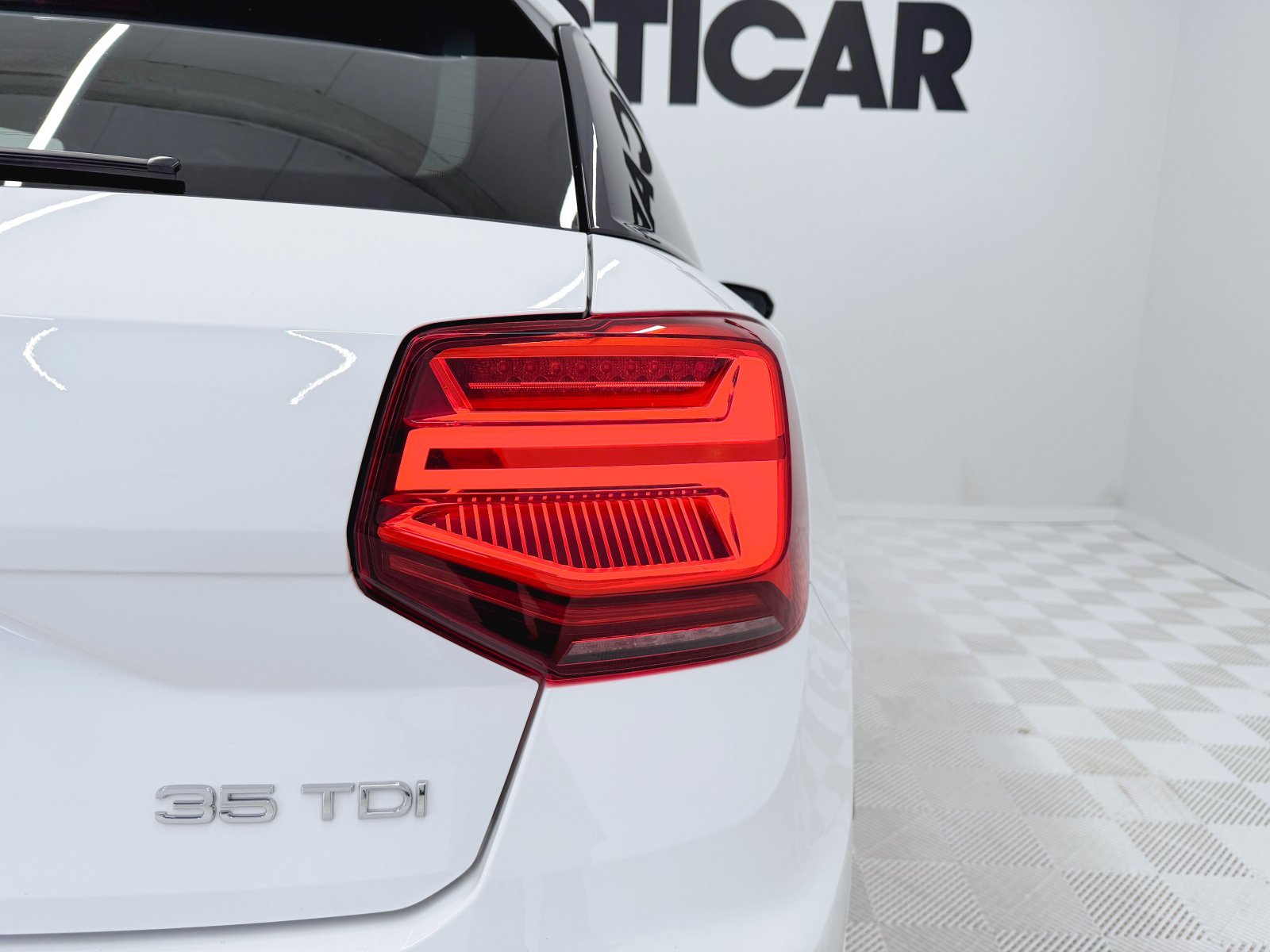 AUDI Q2 35TDI 150CV STRONIC ADRENALIN 18