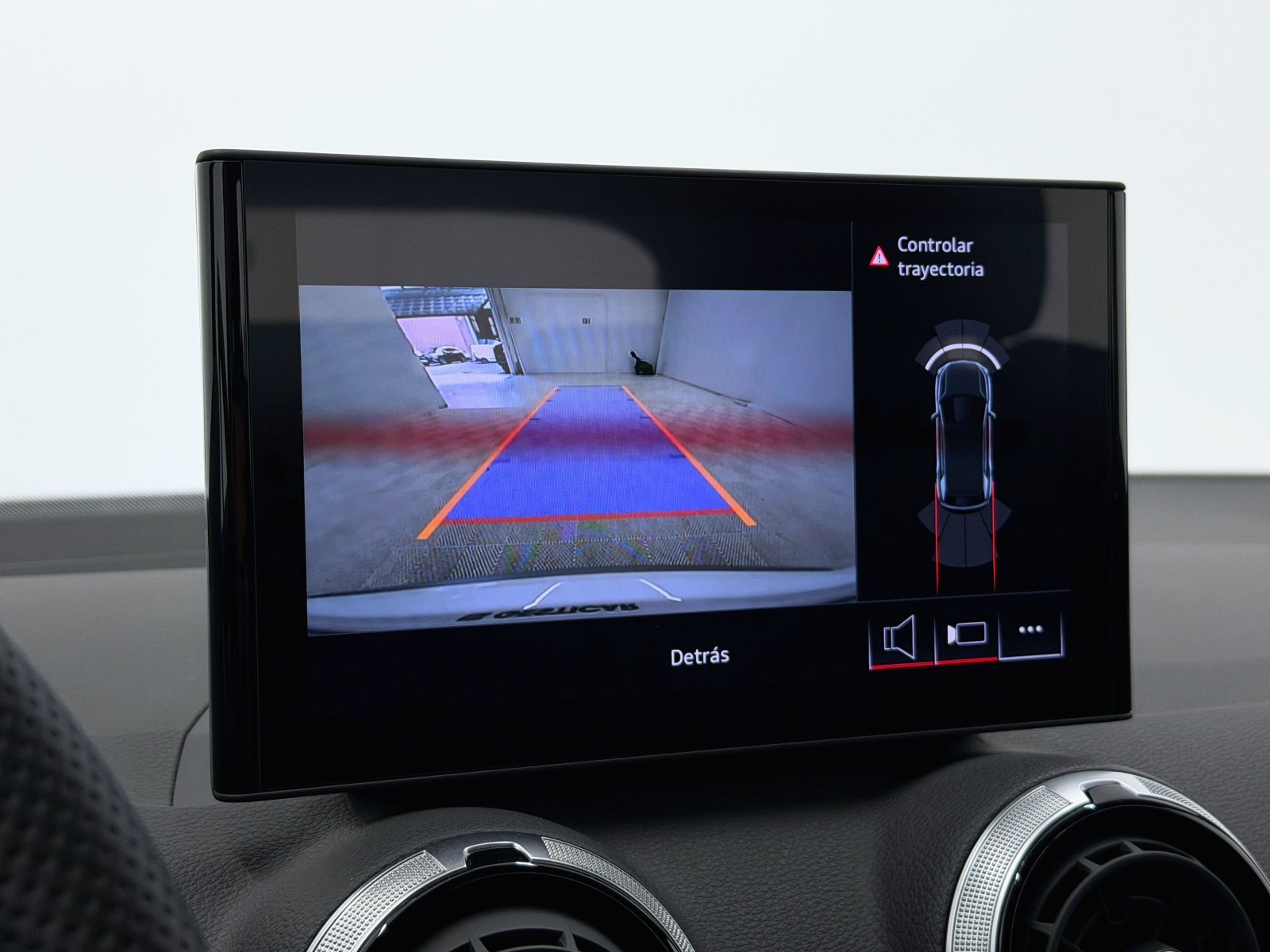 AUDI Q2 35TDI 150CV STRONIC ADRENALIN 34