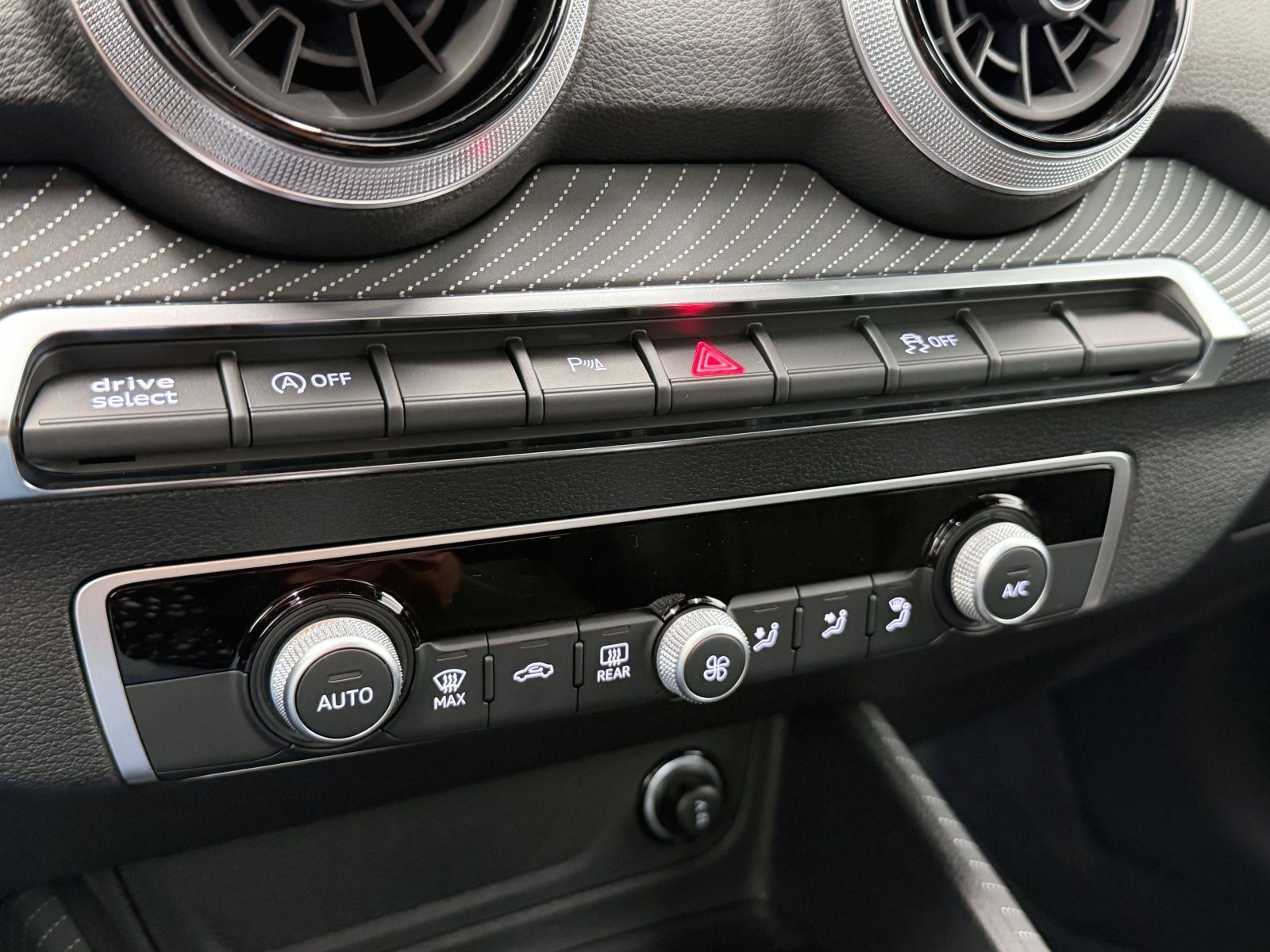 AUDI Q2 35TDI 150CV STRONIC ADRENALIN 37