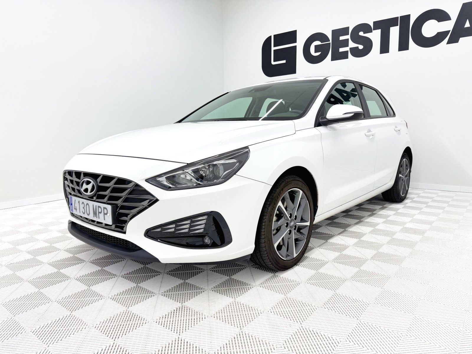 HYUNDAI I30 1.5 DPI KLASS SLX 2