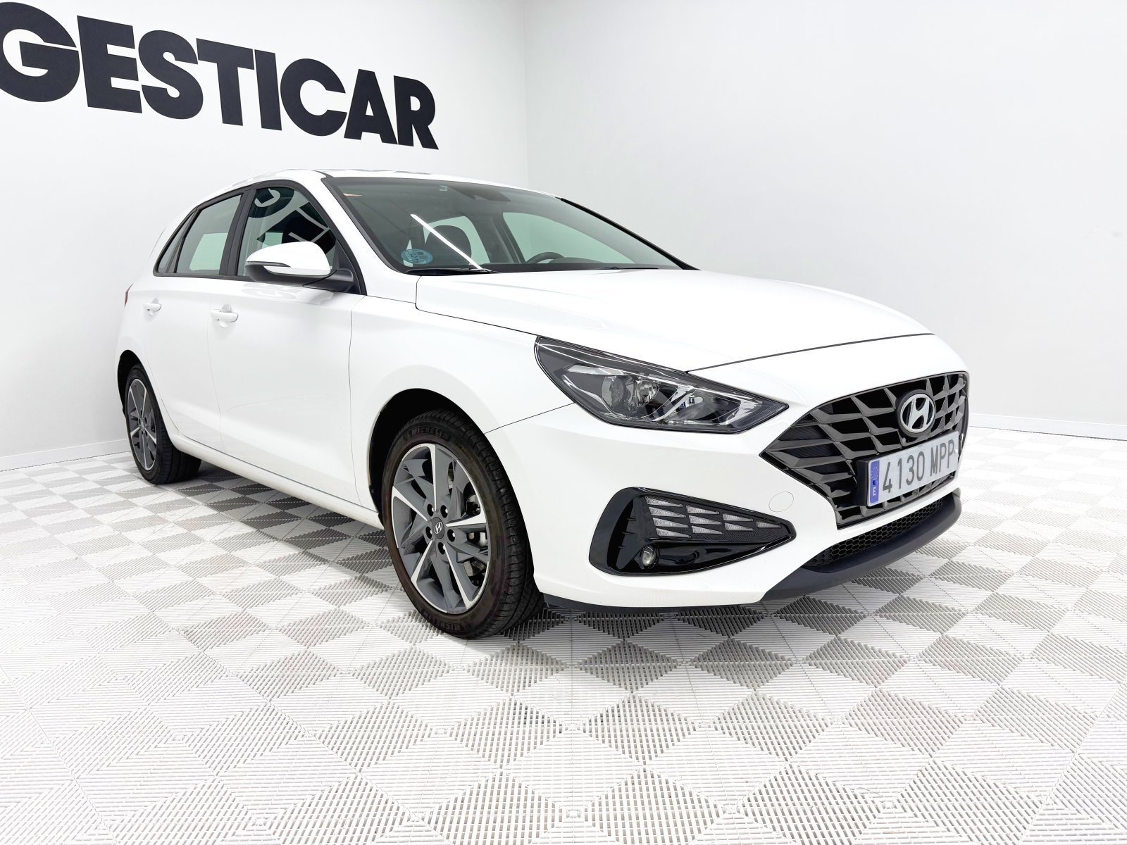 HYUNDAI I30 1.5 DPI KLASS SLX 6