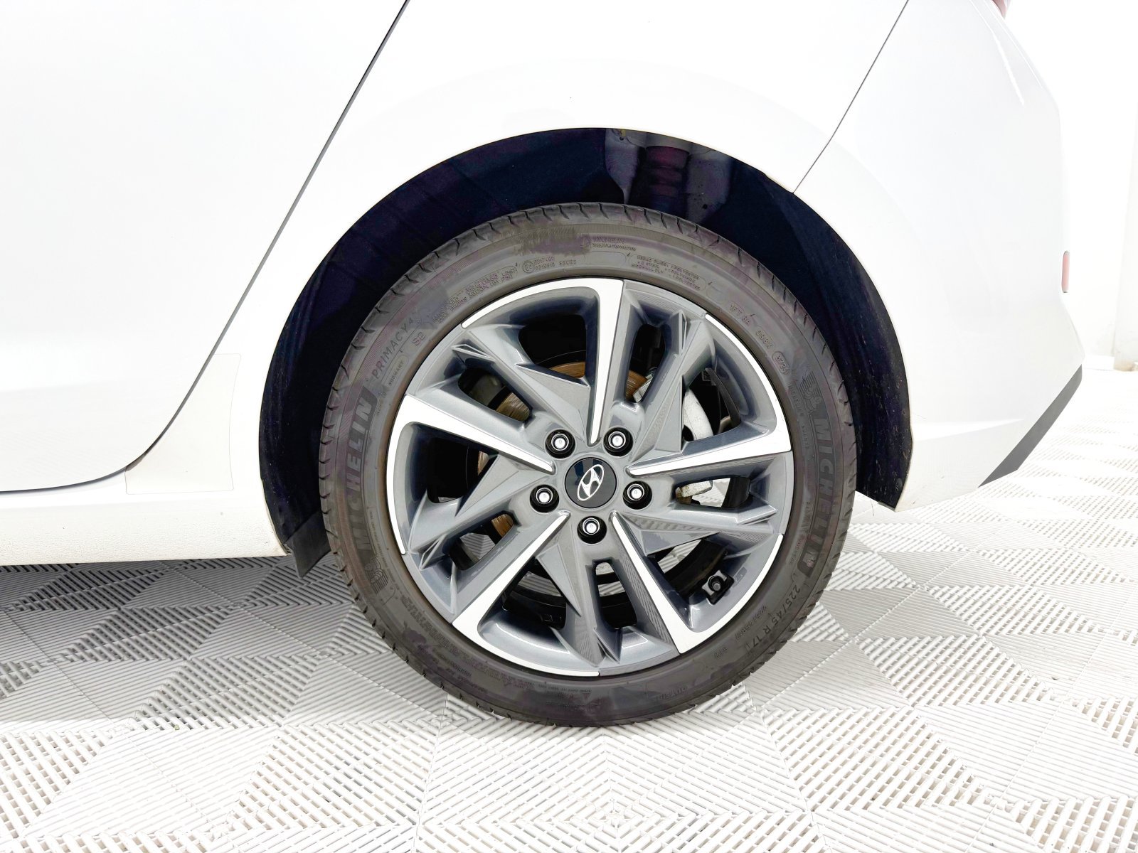 HYUNDAI I30 1.5 DPI KLASS SLX 17