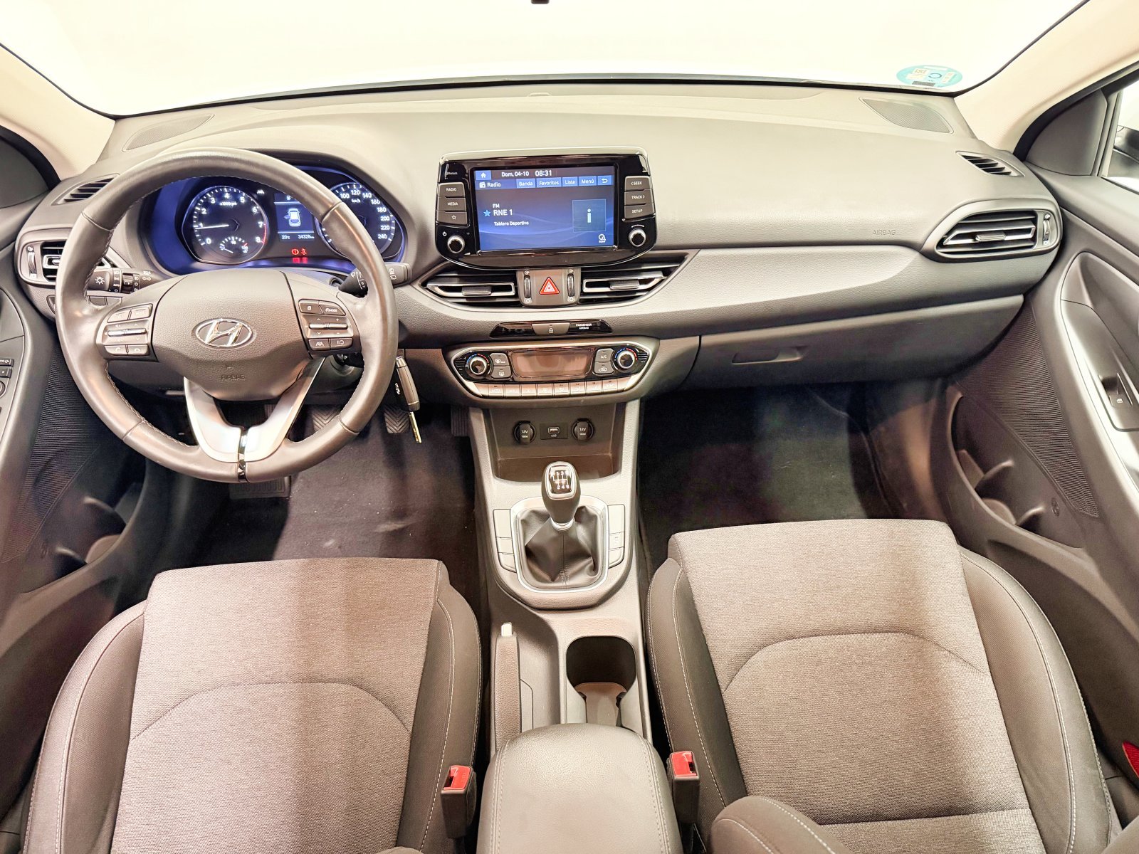 HYUNDAI I30 1.5 DPI KLASS SLX 22