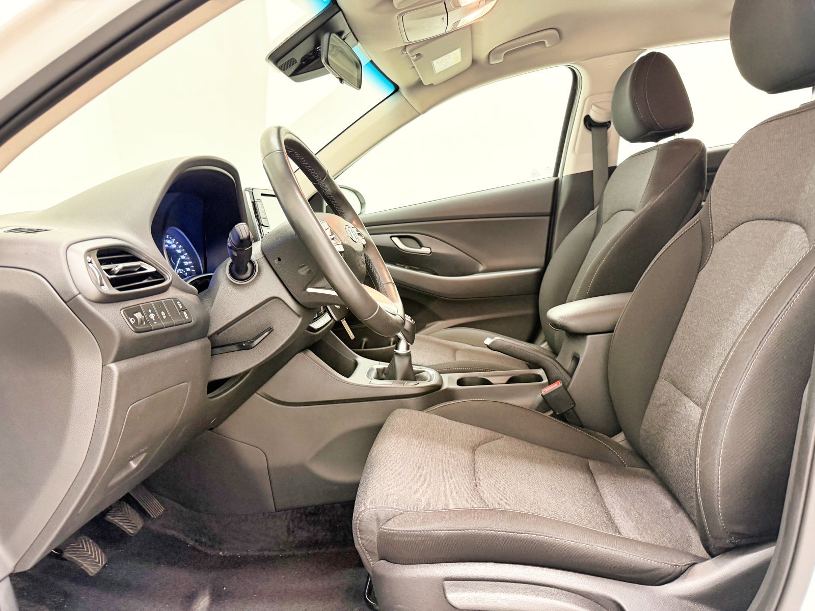 HYUNDAI I30 1.5 DPI KLASS SLX 18
