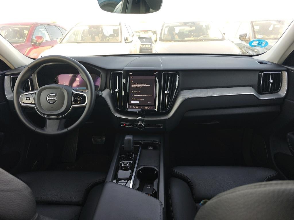 VOLVO XC60 2.0 T6 AWD RECHARGE PLUS DARK AUTO 5