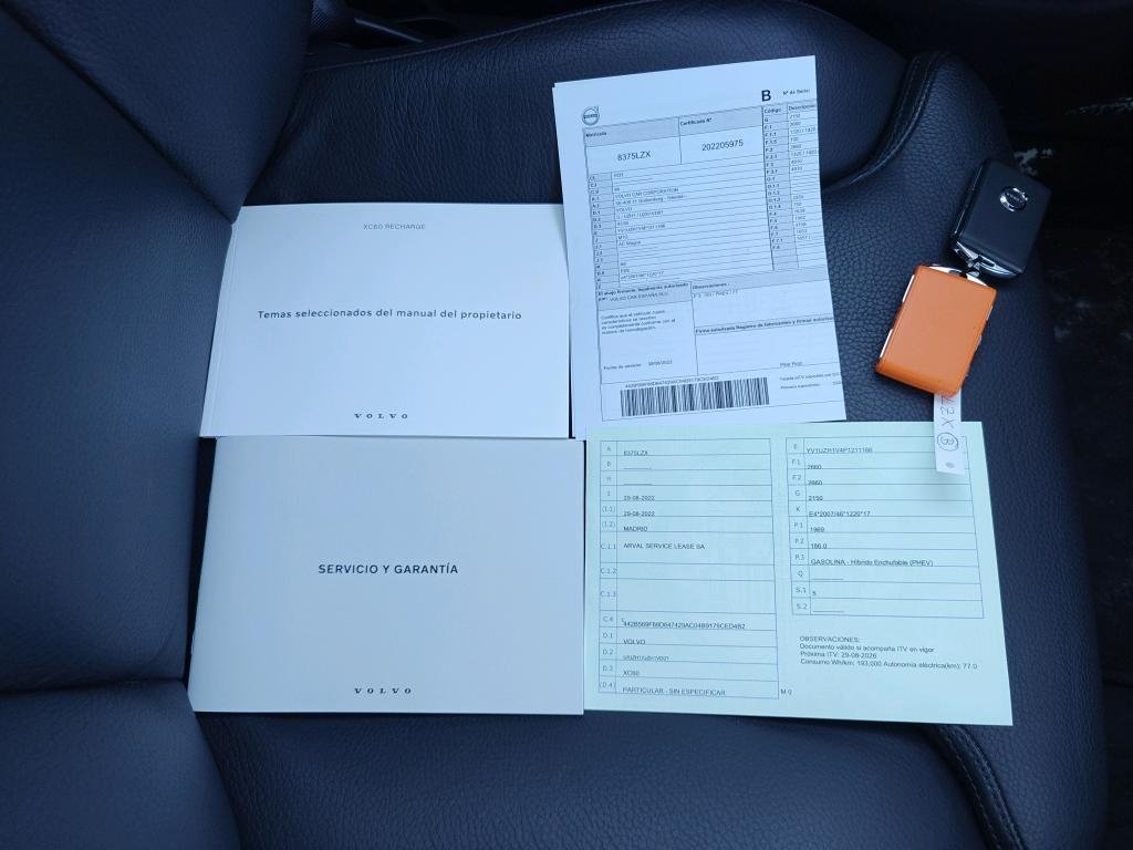 VOLVO XC60 2.0 T6 AWD RECHARGE PLUS DARK AUTO 13