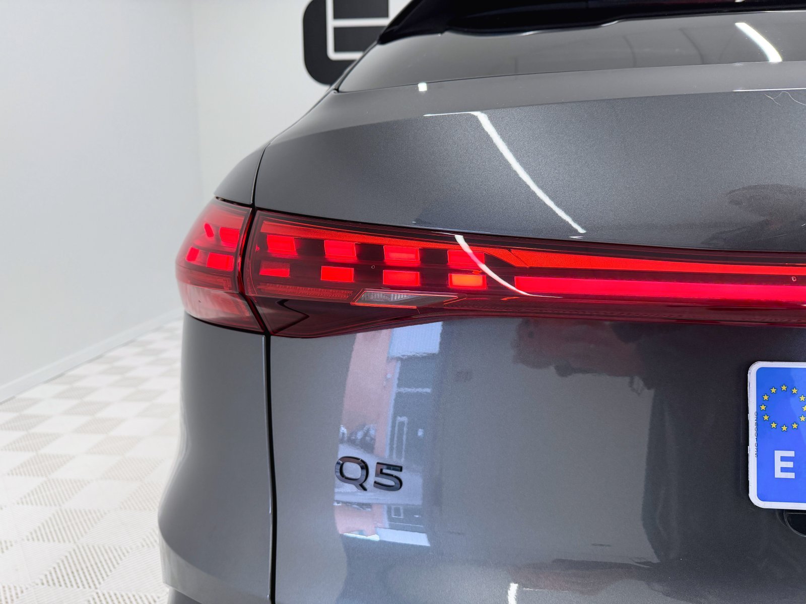 AUDI Q5 SPORTBACK 2.0 E-HYBRID QUATTRO 220 BLACK LINE 2025 13