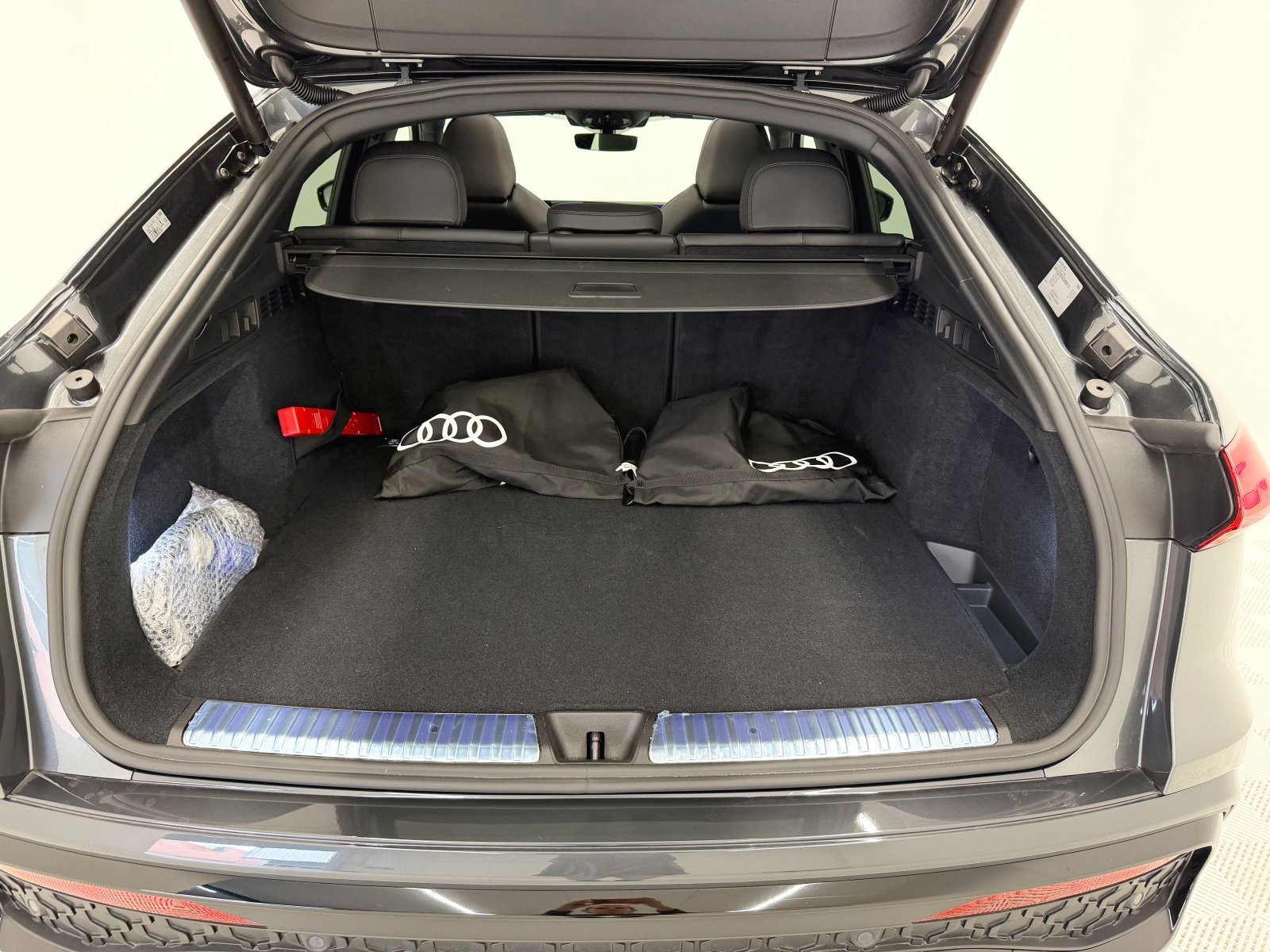 AUDI Q5 SPORTBACK 2.0 E-HYBRID QUATTRO 220 BLACK LINE 2025 16