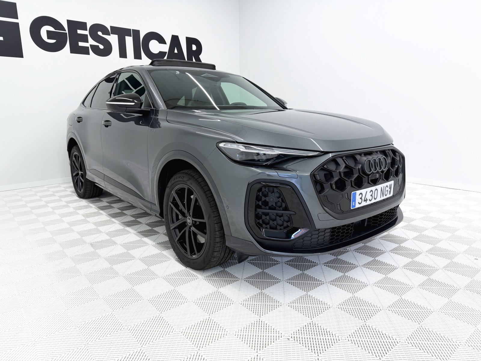 AUDI Q5 SPORTBACK 2.0 E-HYBRID QUATTRO 220 BLACK LINE 2025 2