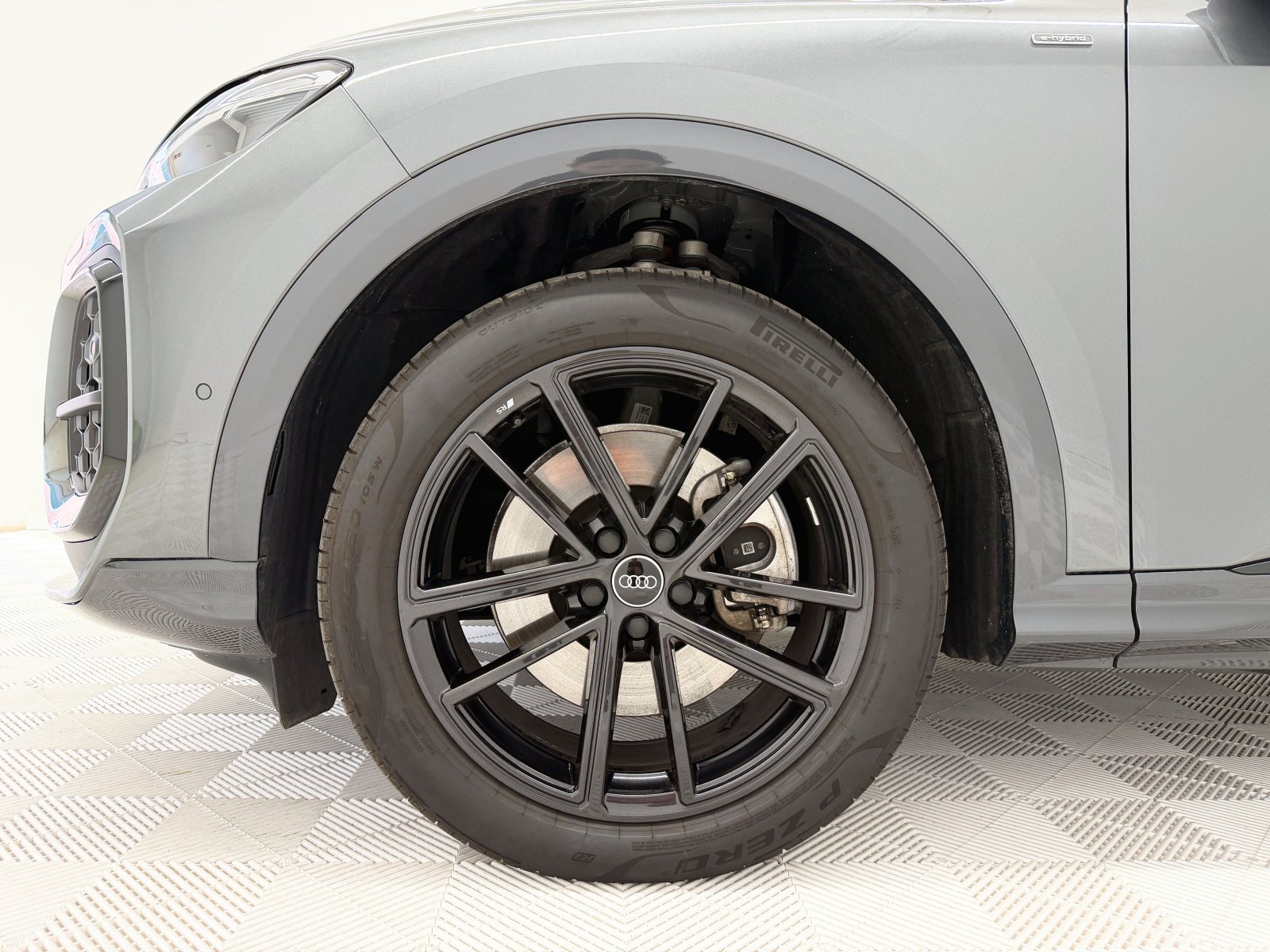 AUDI Q5 SPORTBACK 2.0 E-HYBRID QUATTRO 220 BLACK LINE 2025 23
