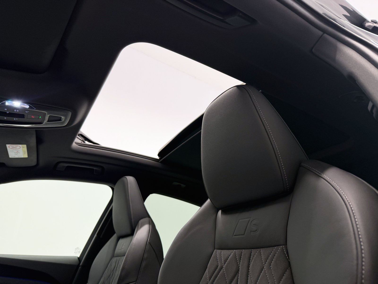 AUDI Q5 SPORTBACK 2.0 E-HYBRID QUATTRO 220 BLACK LINE 2025 27