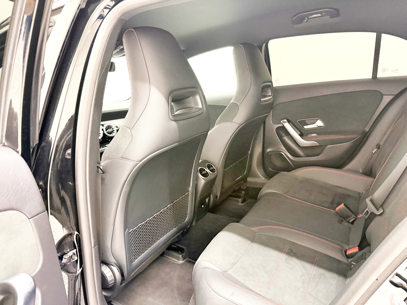 MERCEDES CLASE A A200 37 