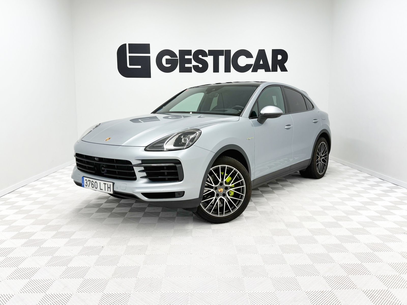 imagen de PORSCHE CAYENNE COUPE Coupe E-Hybrid 340 kW (462 CV) - REF: 01879