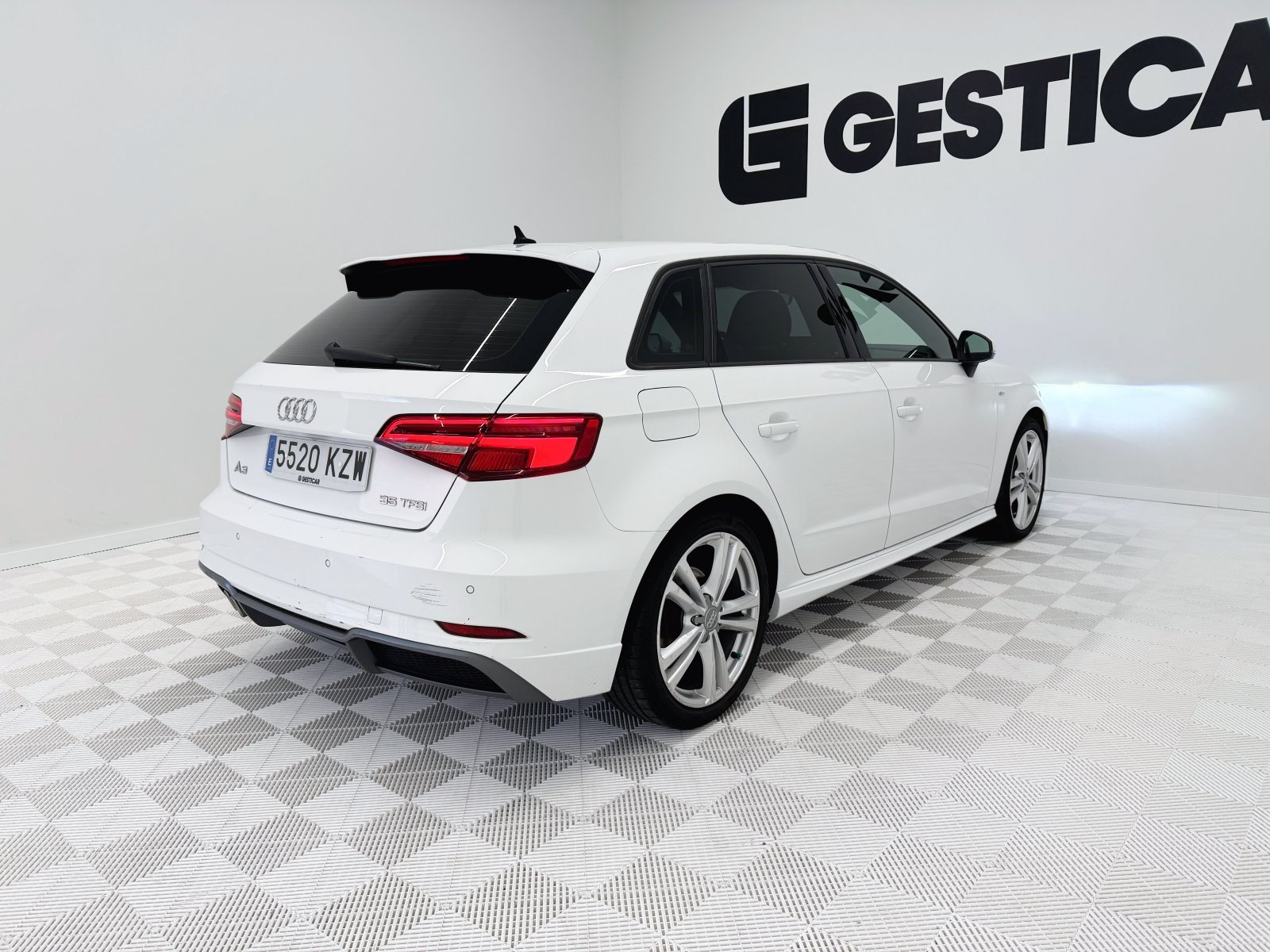 AUDI A3 SPORTBACK S-LINE 1.5 TFSI STRONIC 16