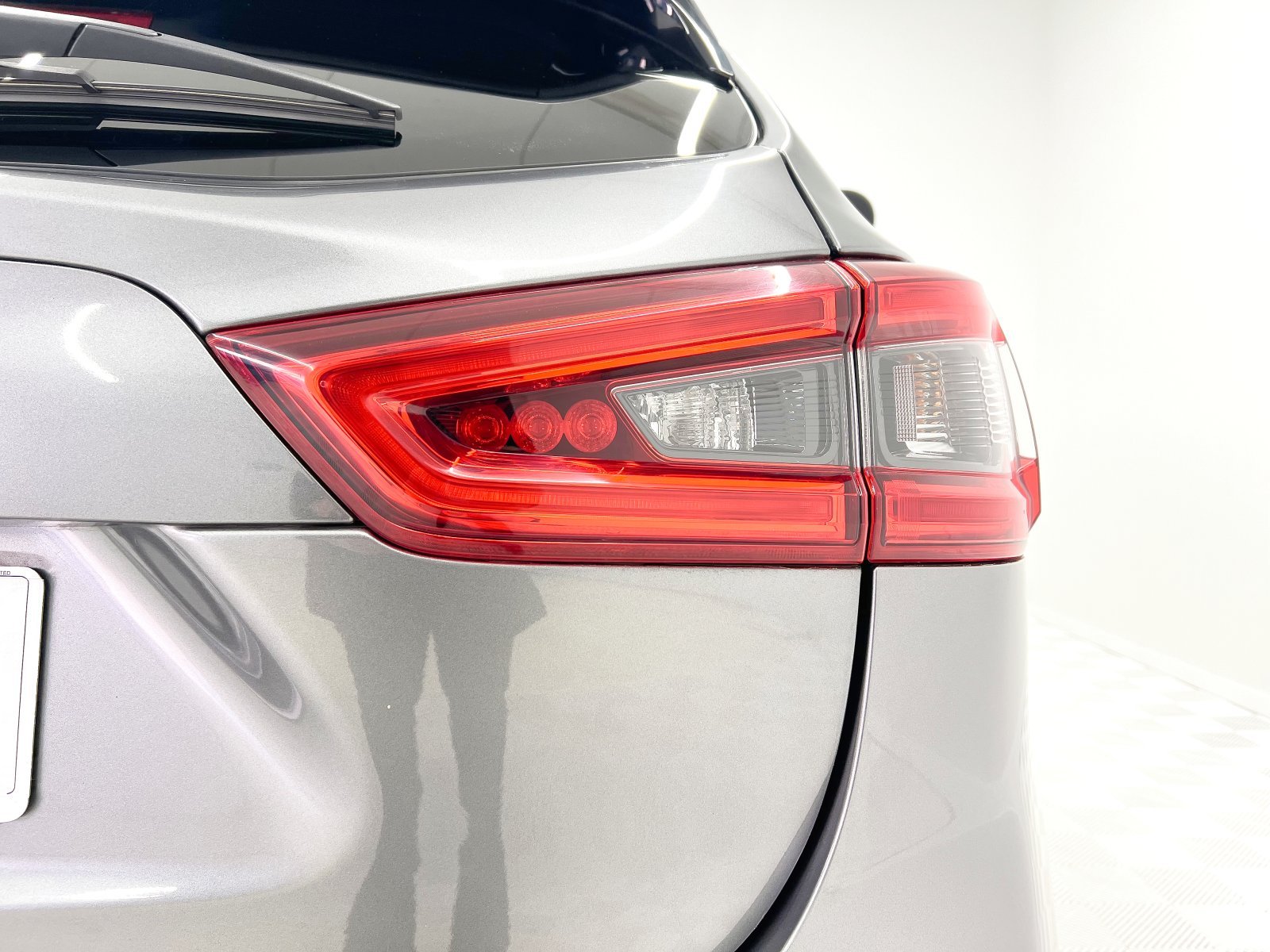 NISSAN QASHQAI DIGT 103 KW E6D NCONNECTA 17 