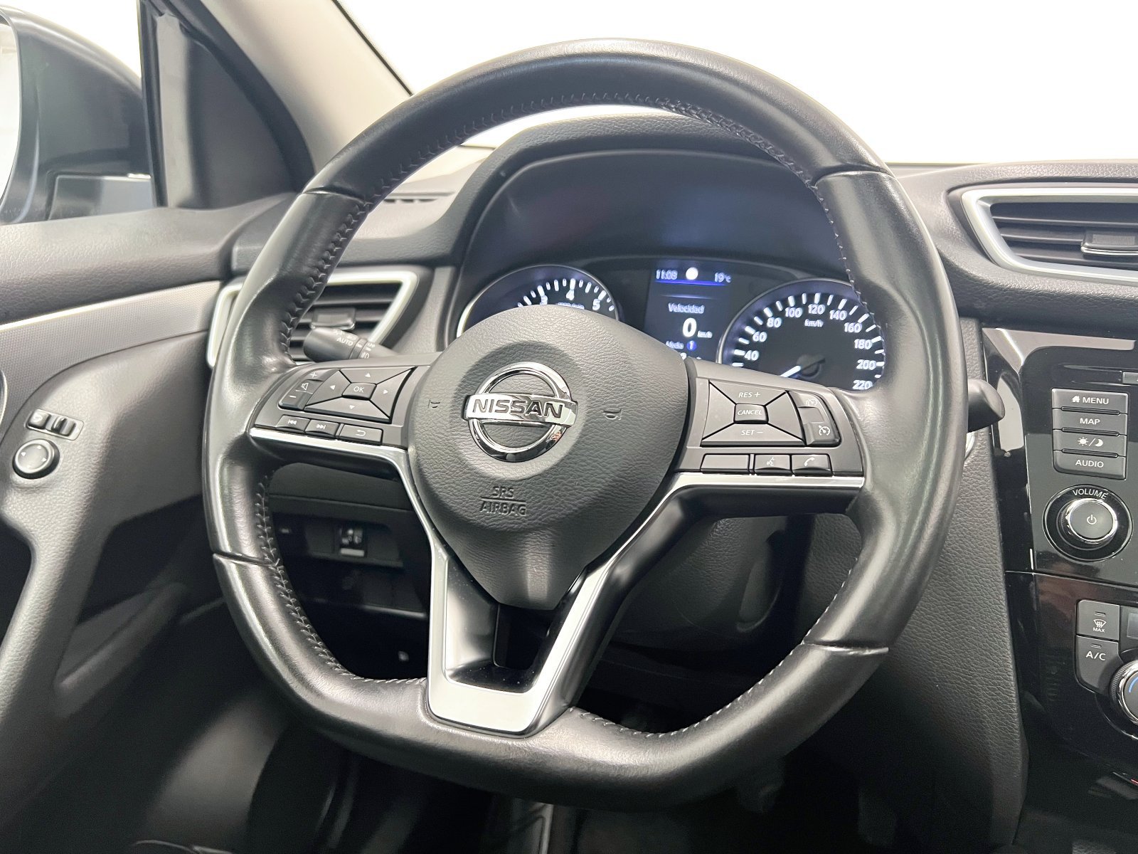 NISSAN QASHQAI DIGT 103 KW E6D NCONNECTA 26 