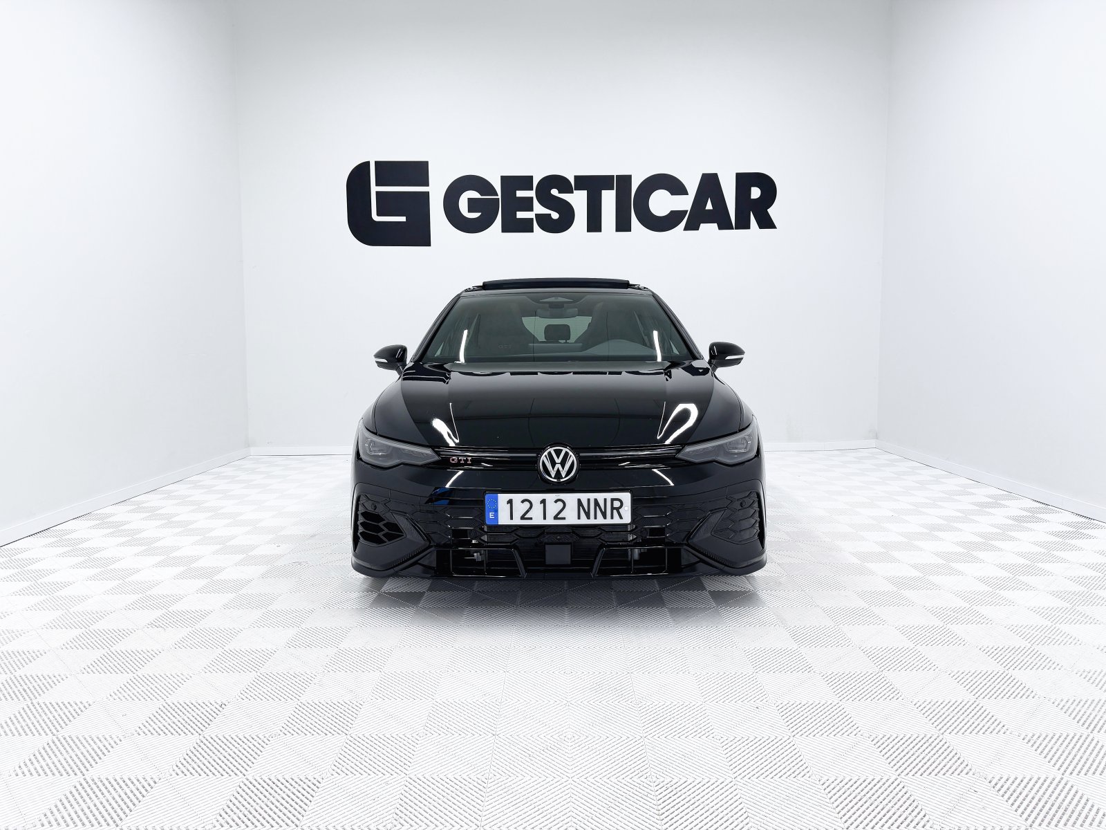 VOLKSWAGEN GOLF GTI CLUBSPORT 2.0 TSI 221KW DSG 5