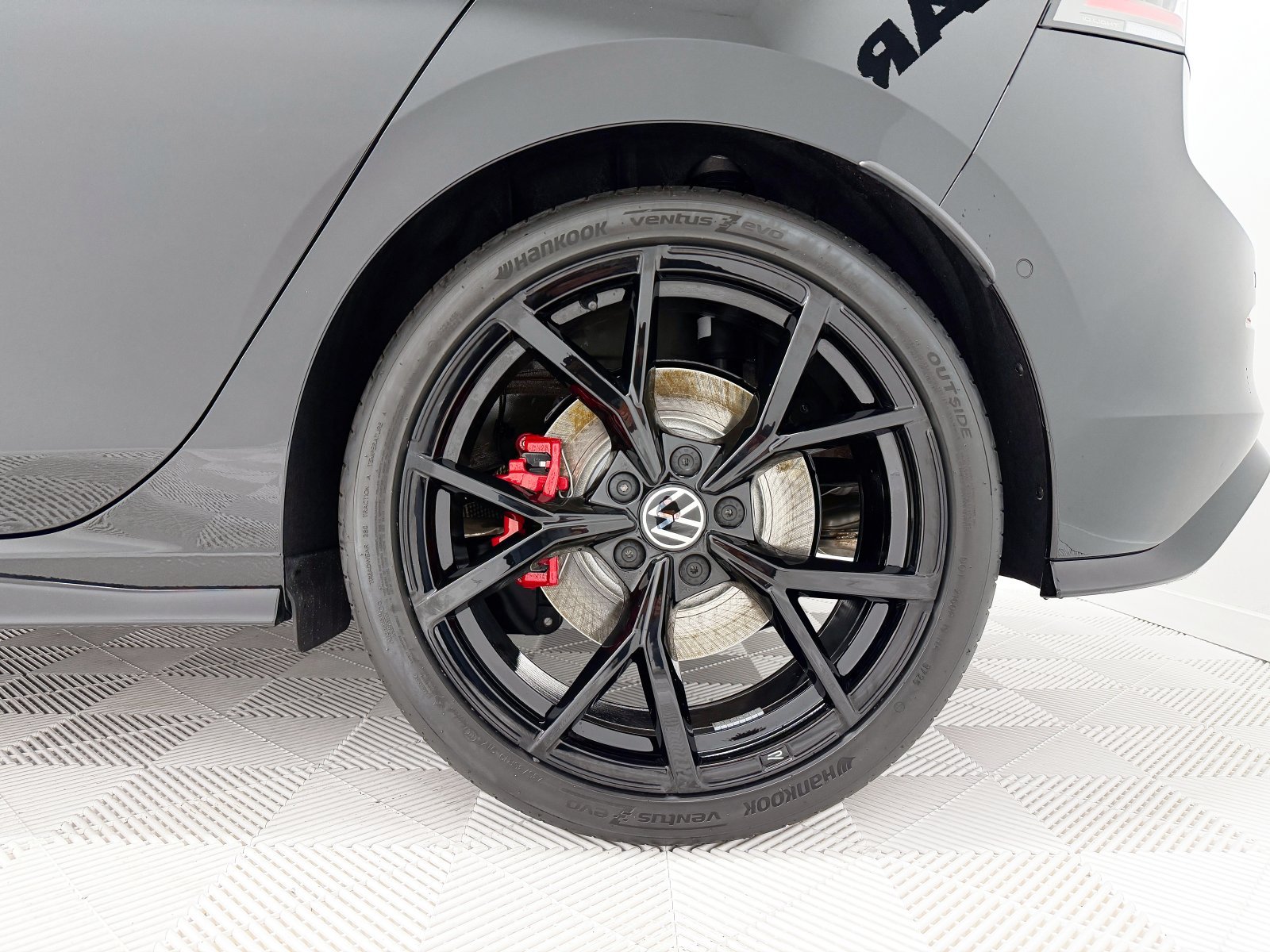 VOLKSWAGEN GOLF GTI CLUBSPORT 2.0 TSI 221KW DSG 24
