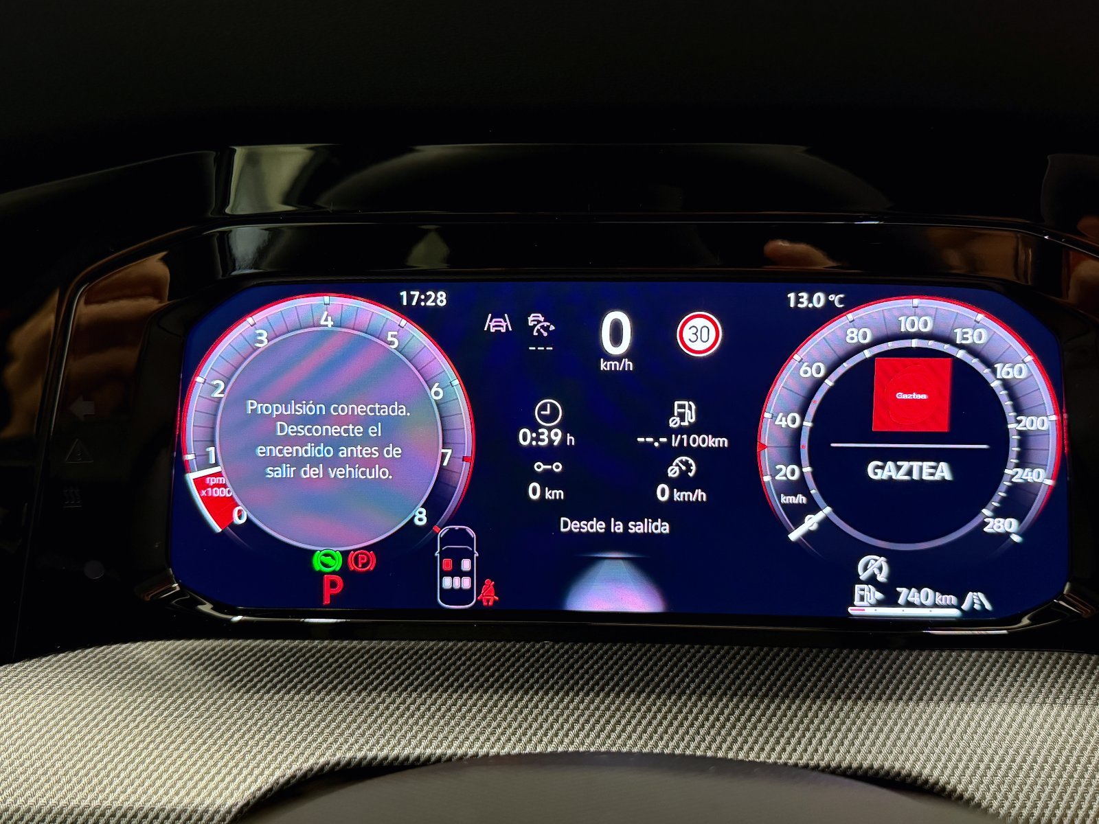 VOLKSWAGEN GOLF GTI CLUBSPORT 2.0 TSI 221KW DSG 36