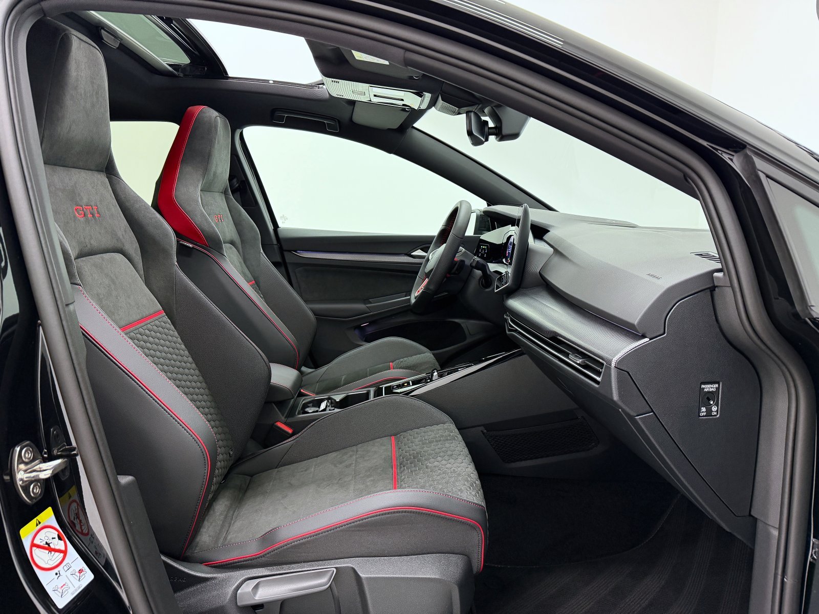 VOLKSWAGEN GOLF GTI CLUBSPORT 2.0 TSI 221KW DSG 48