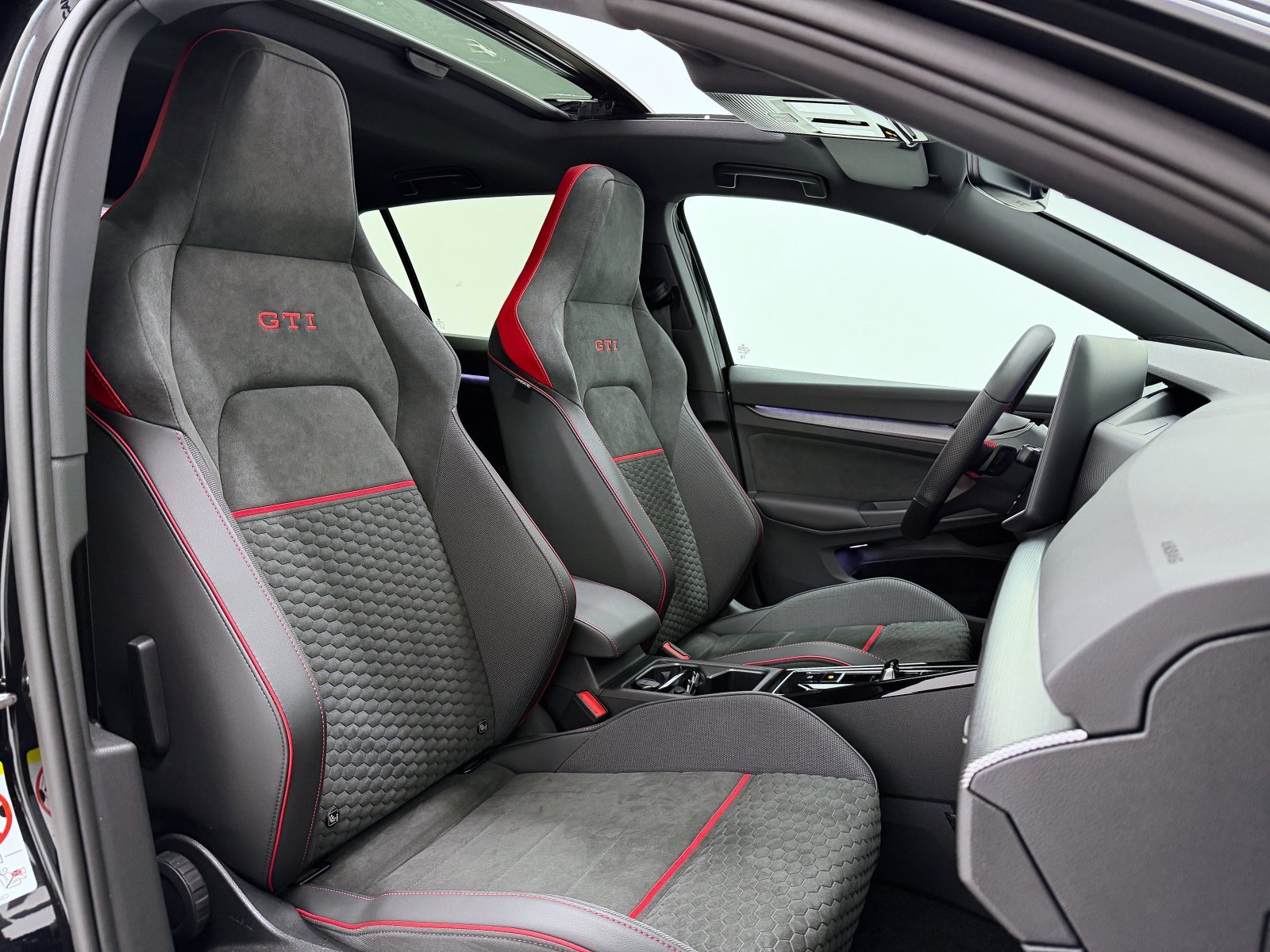 VOLKSWAGEN GOLF GTI CLUBSPORT 2.0 TSI 221KW DSG 49