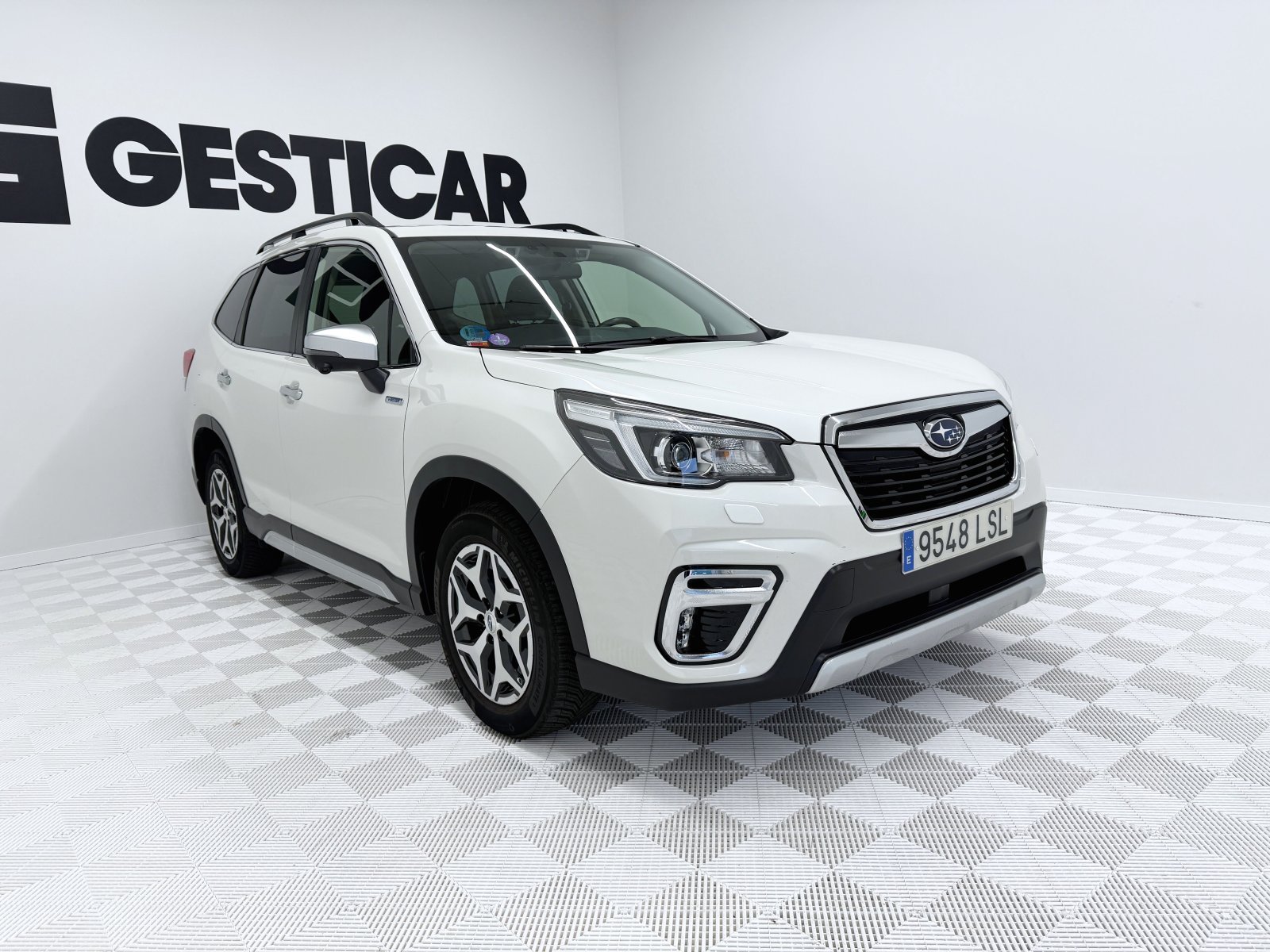 SUBARU FORESTER 2