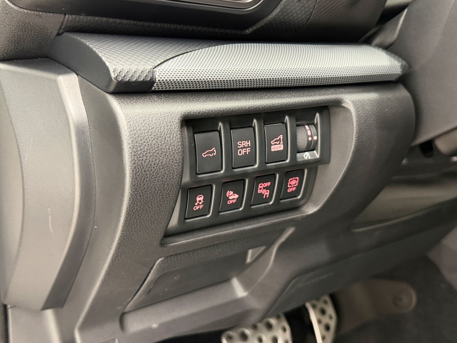 SUBARU FORESTER 29