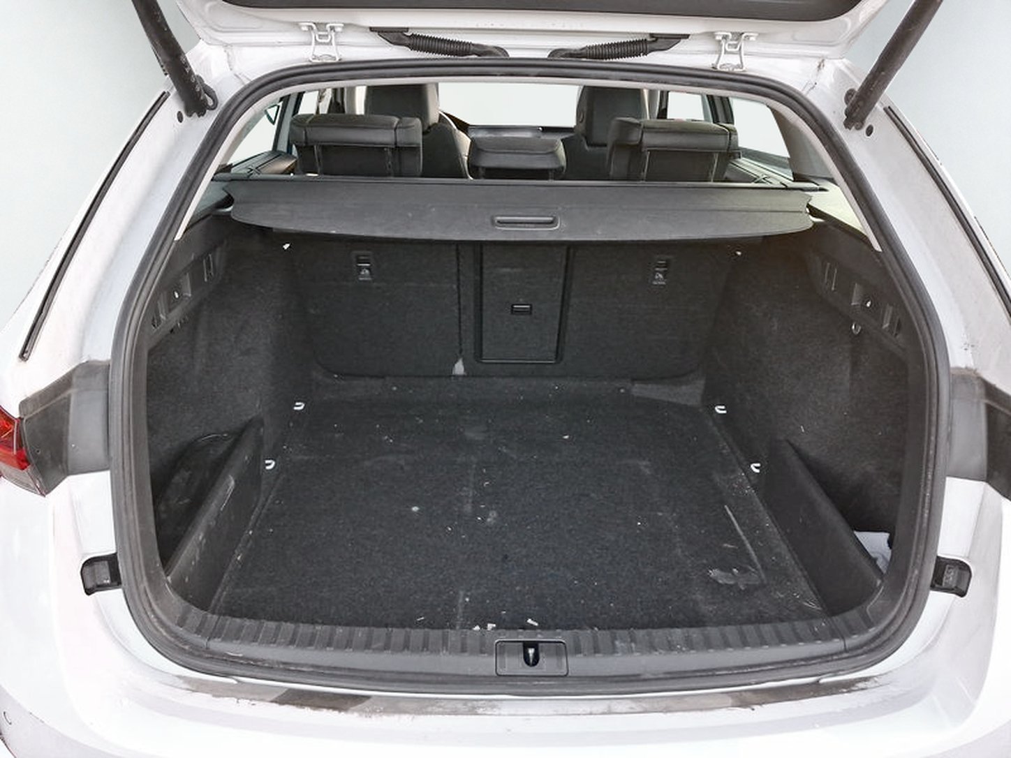SKODA OCTAVIA 2.0 TDI DSG STYLE 3