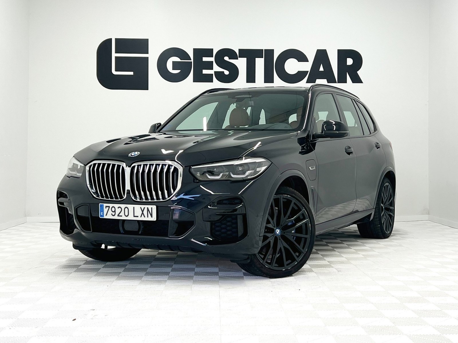 imagen de BMW X5 XDRIVE45E - REF: 01895