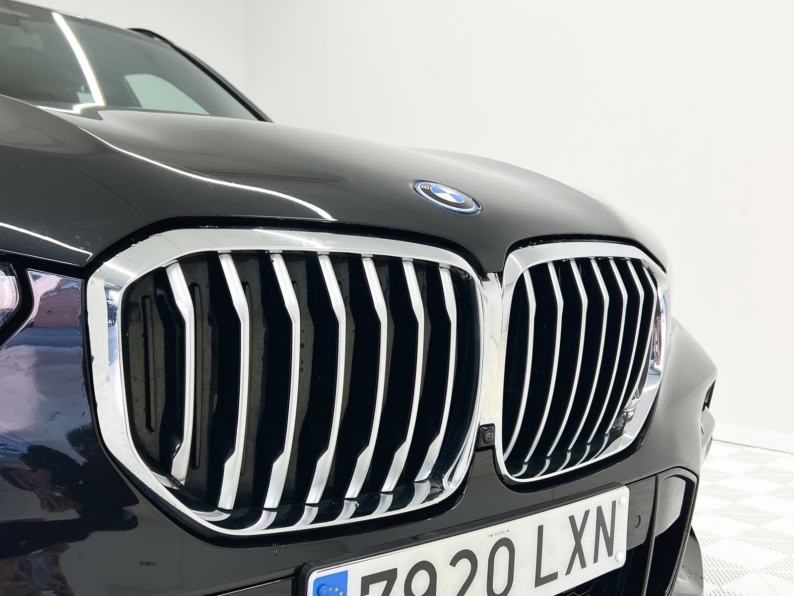 BMW X5 XDRIVE45E 4
