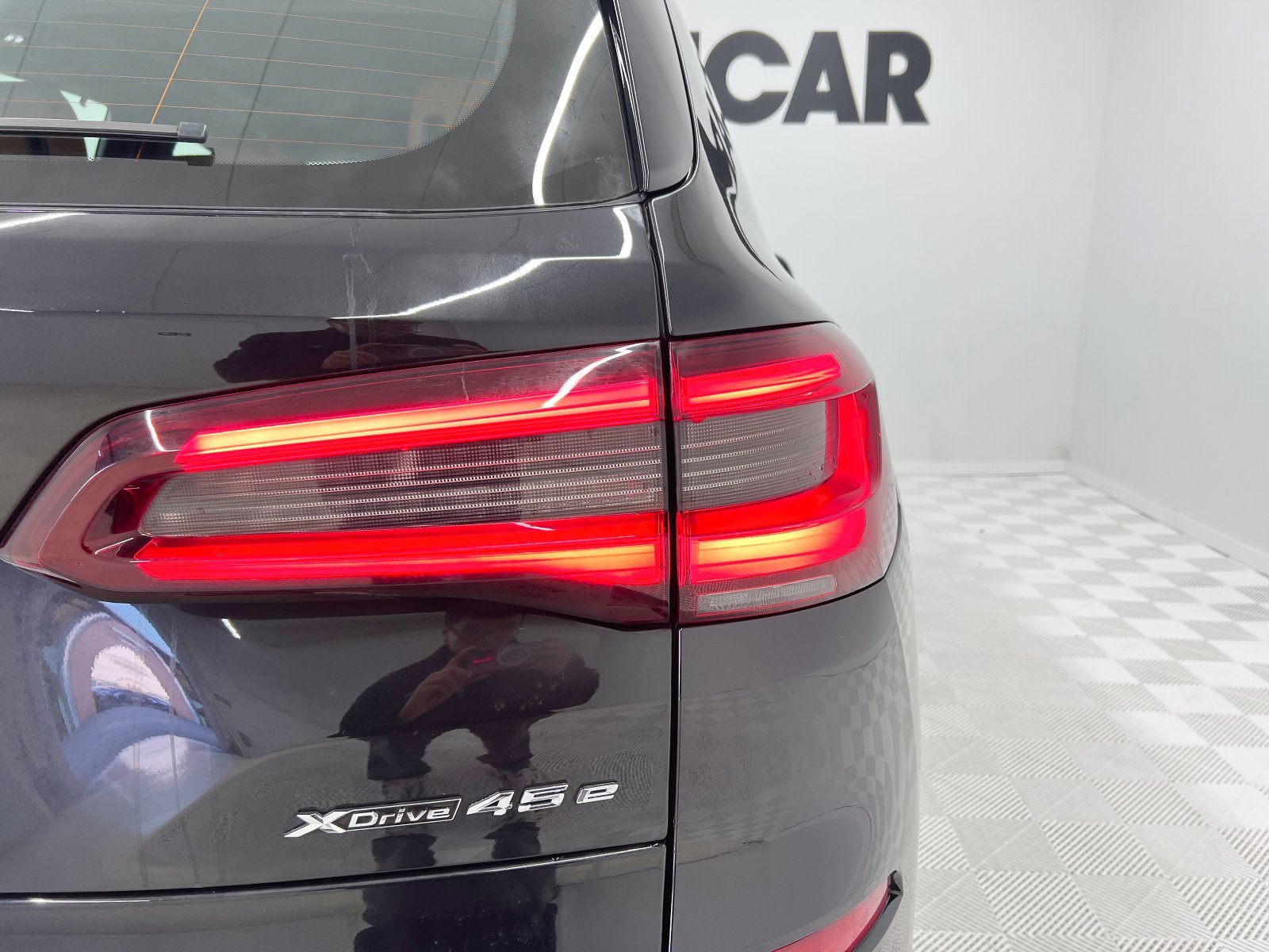 BMW X5 XDRIVE45E 18