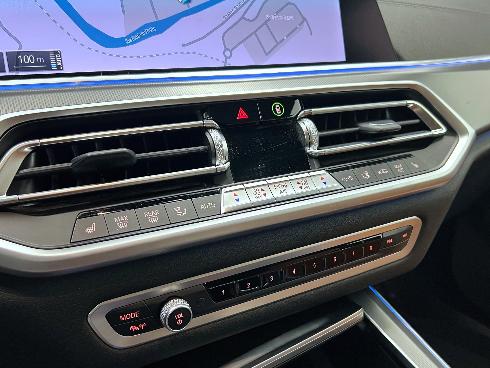 BMW X5 XDRIVE45E 37
