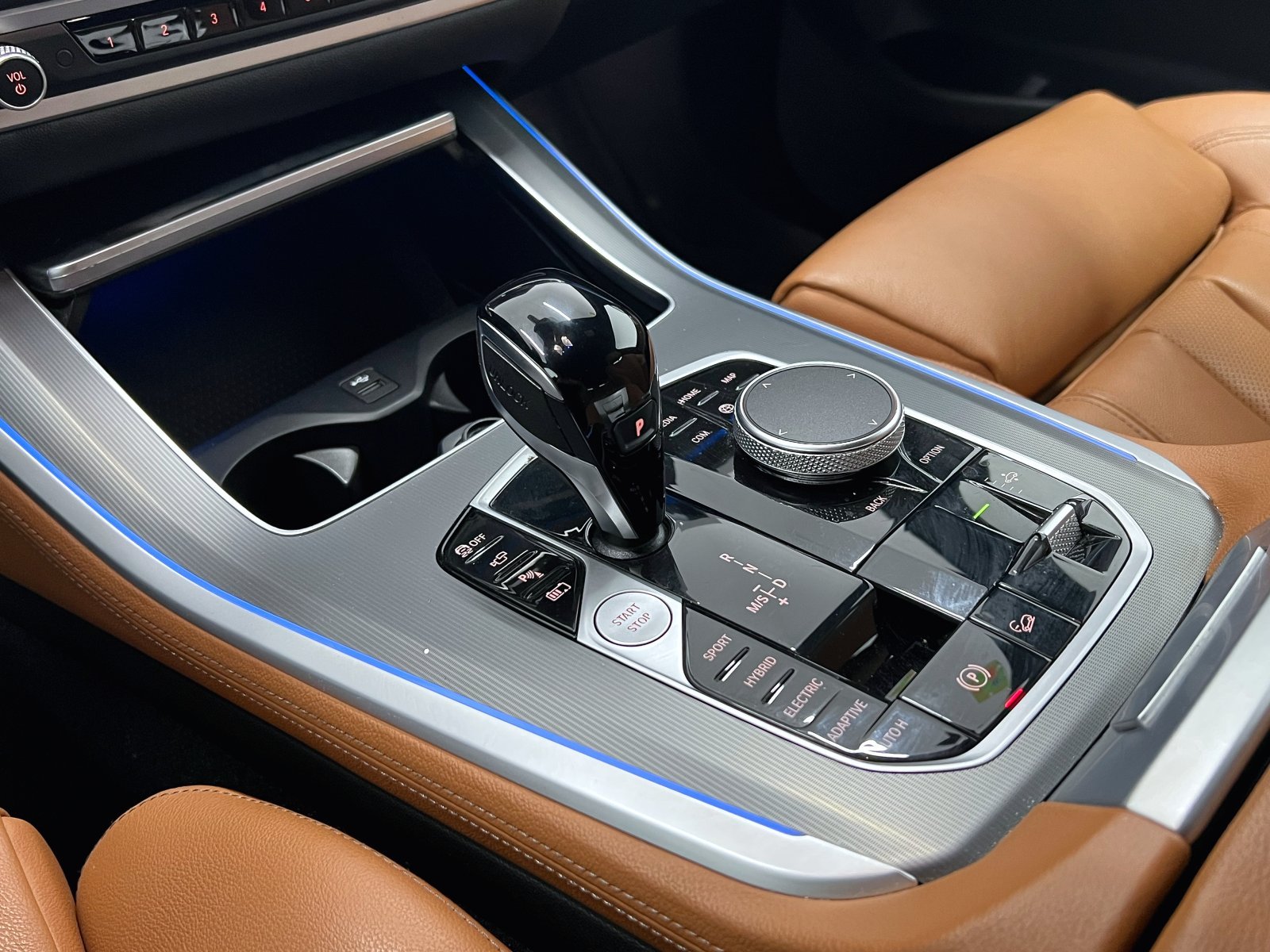 BMW X5 XDRIVE45E 39
