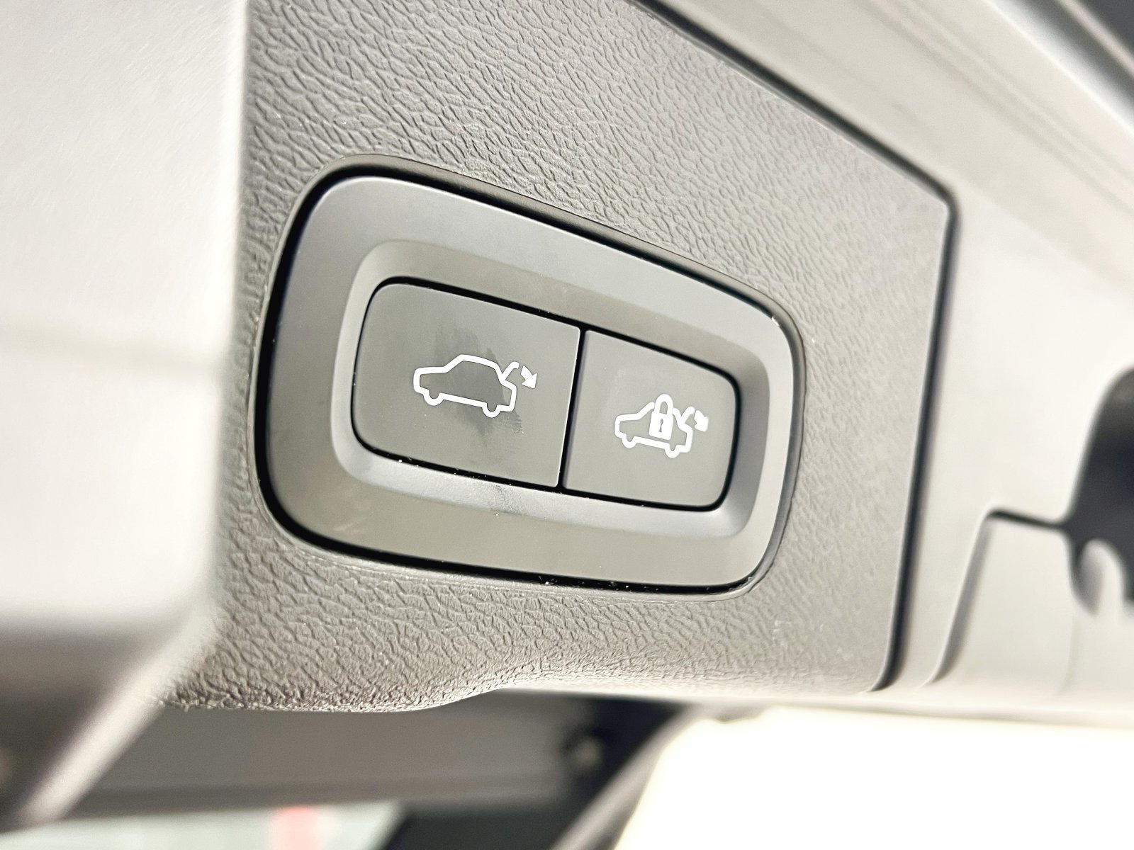 VOLVO XC60 2.0T6 AWD RECHARGE PLUS DARK AUTO 15 