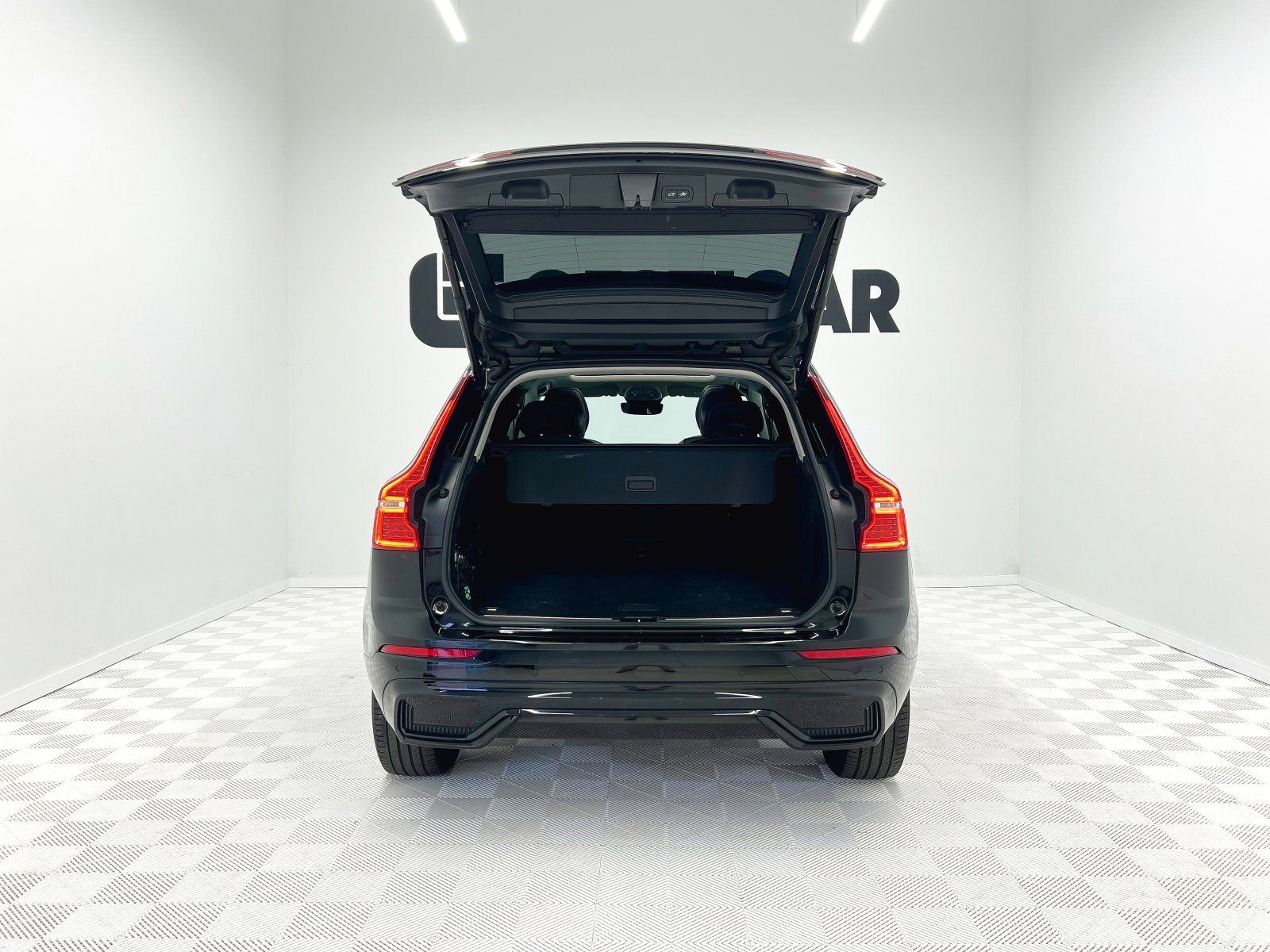 VOLVO XC60 2.0T6 AWD RECHARGE PLUS DARK AUTO 13 