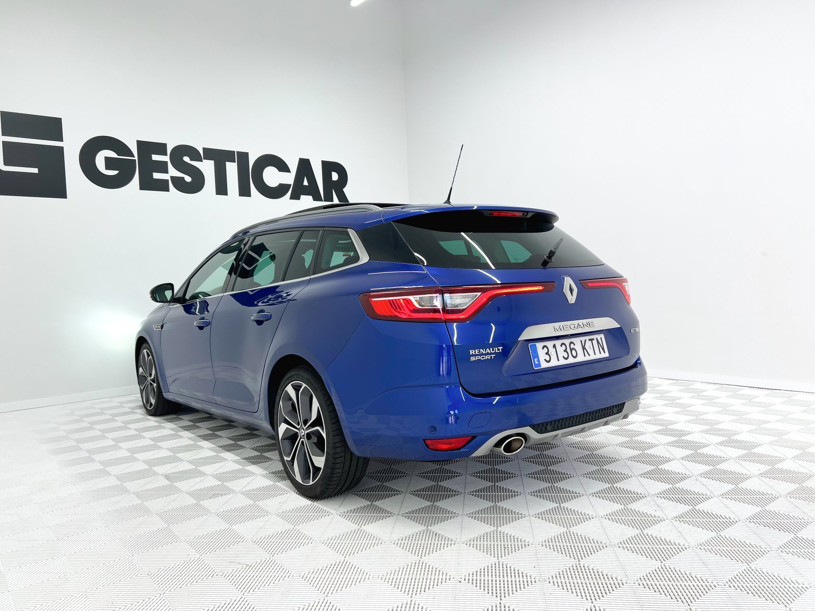 RENAULT MéGANE S.T. GT LINE TCE 12